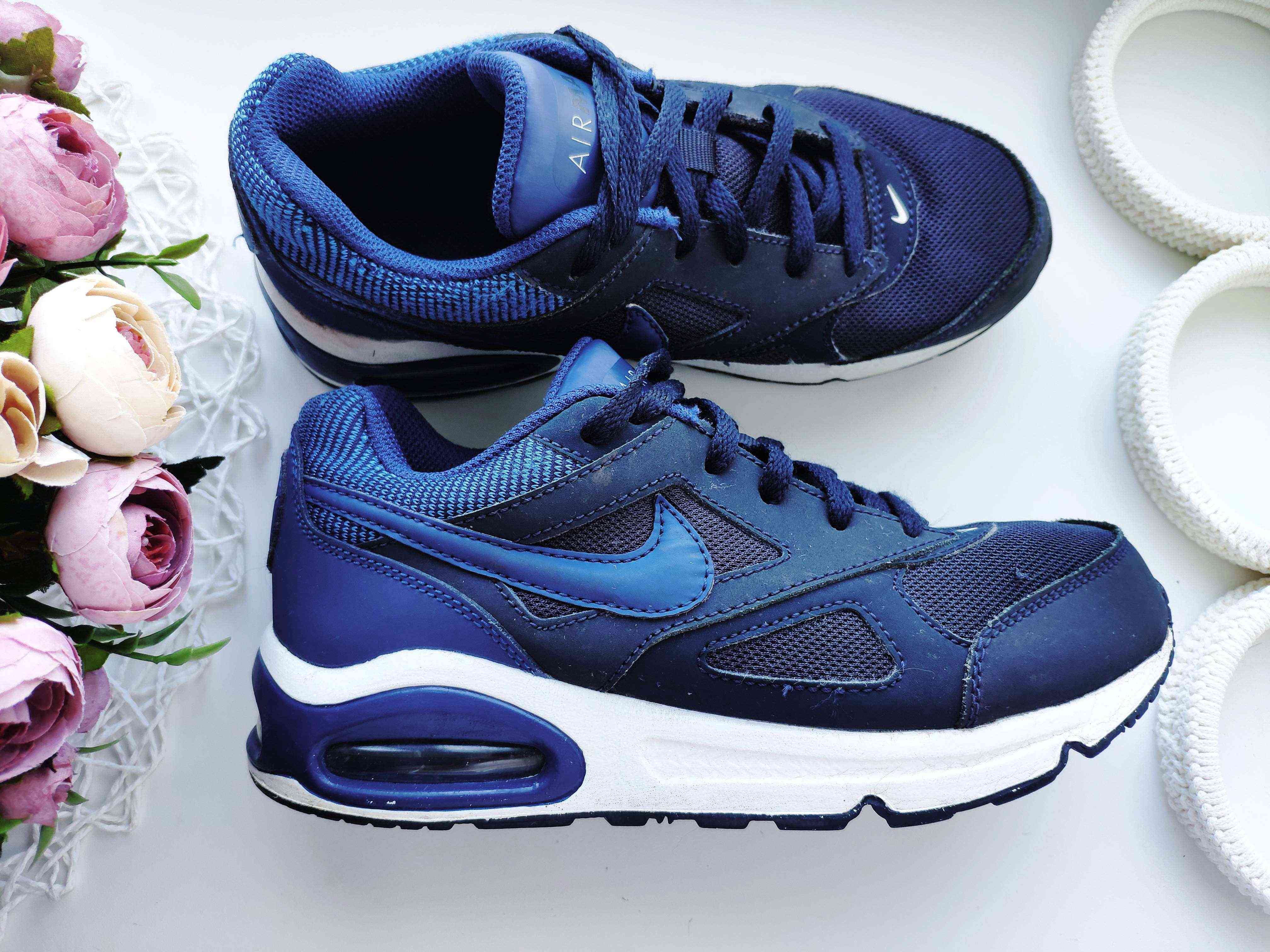 34 (22 см) Шкіряні кросівки