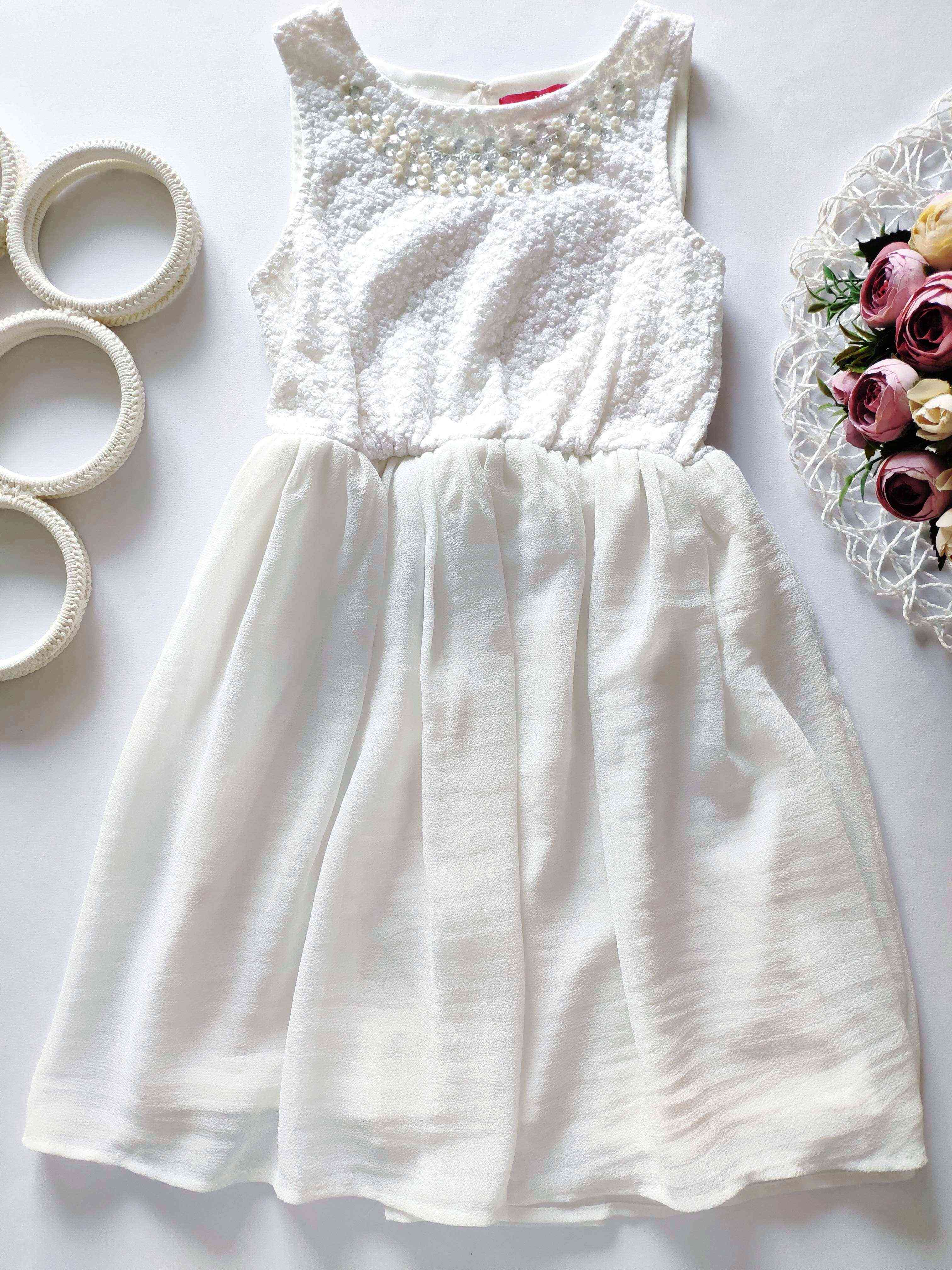 7,8 лет, рост 128 Нарядное детское платье