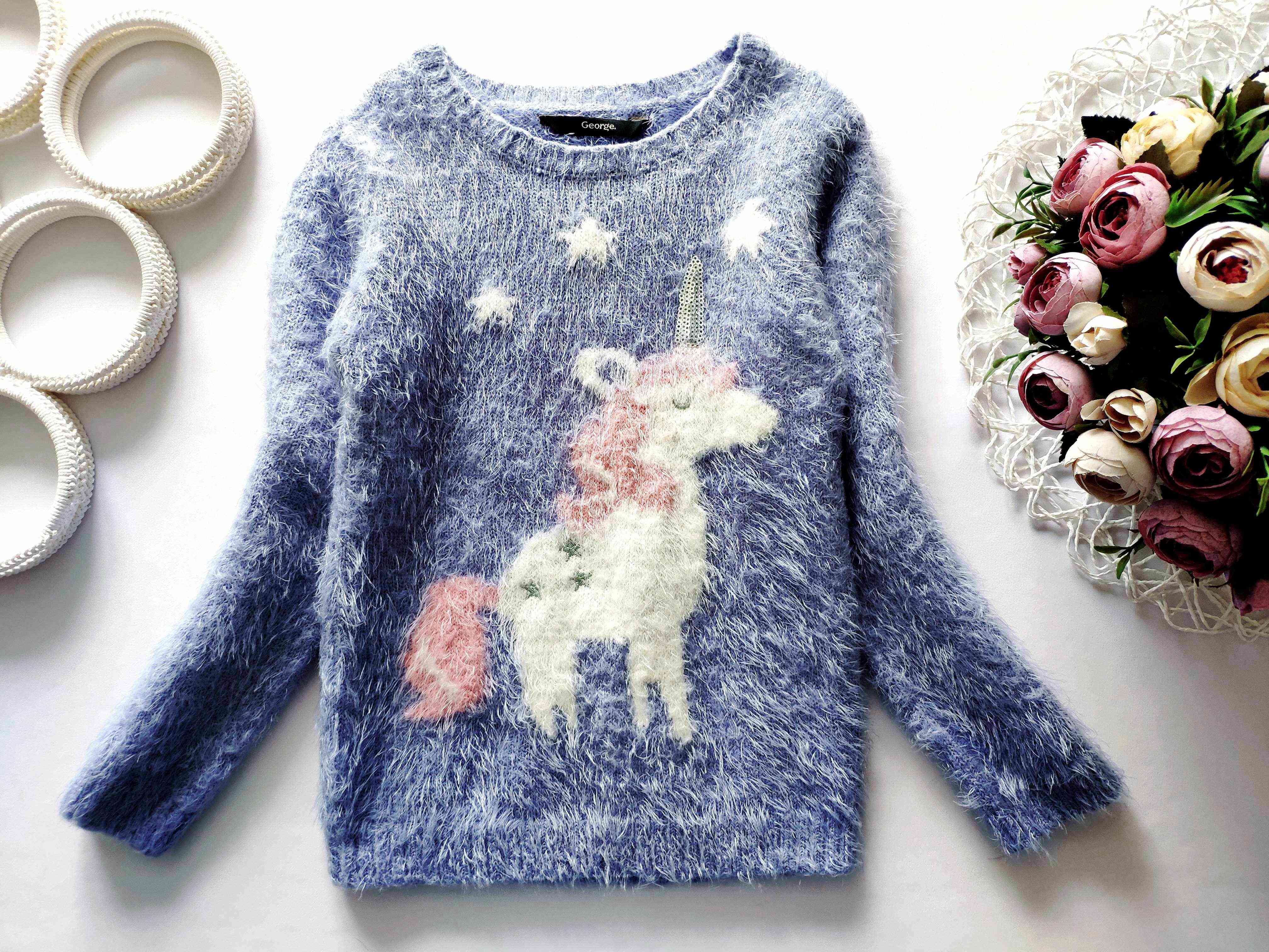 4,5 років, зріст 104,110 Светр з одноріжком