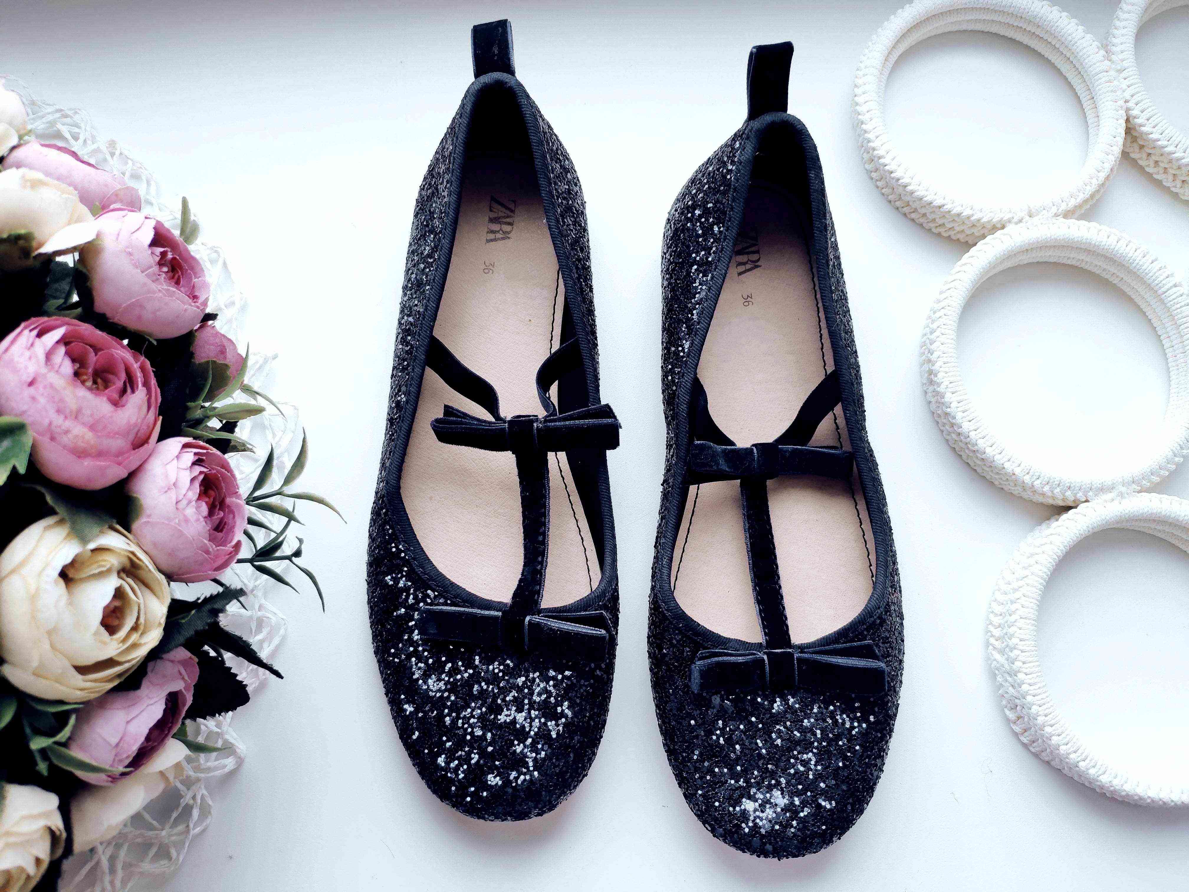 36 (23,5 см) Ошатні туфлі