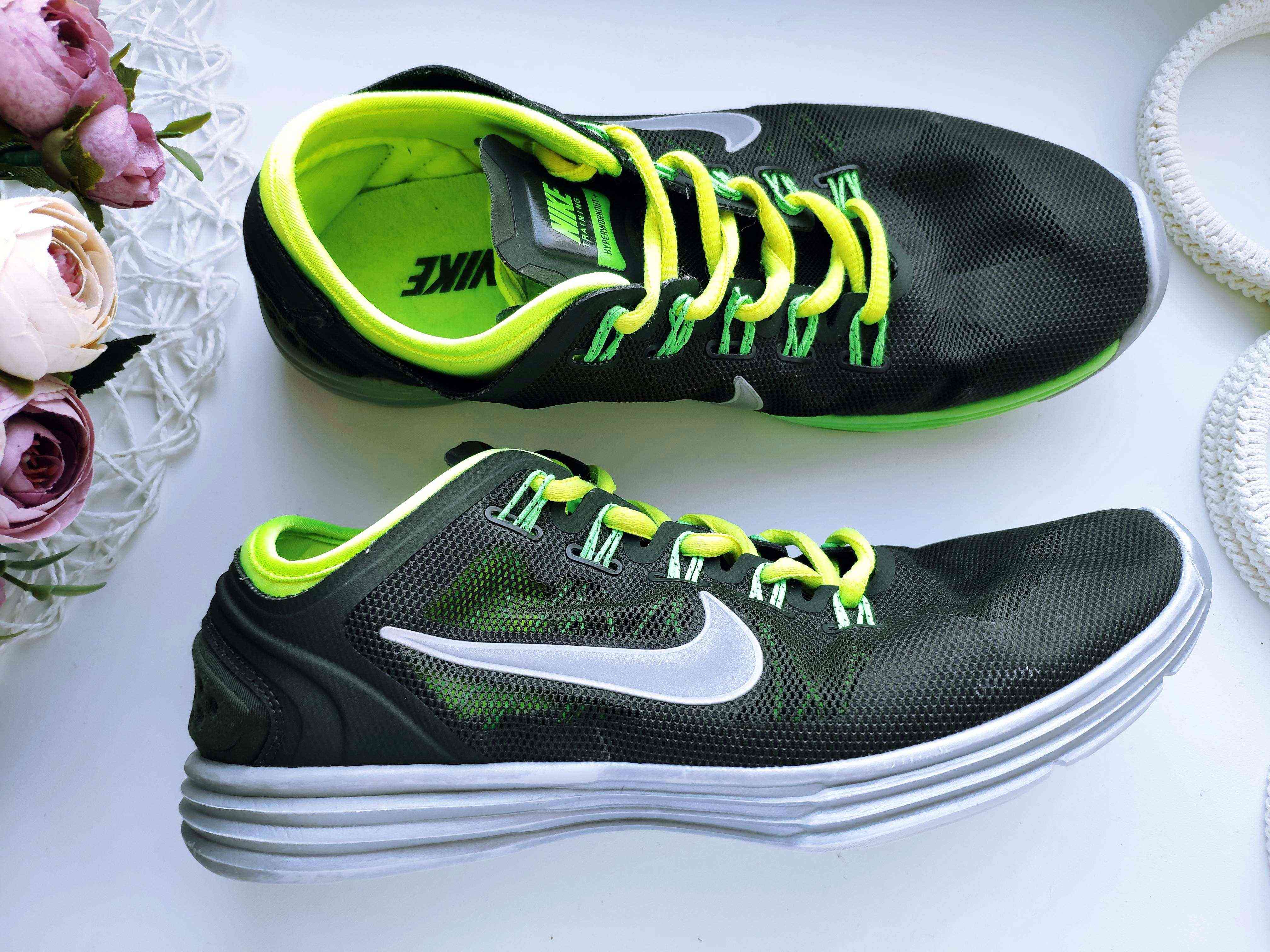 38 (24,5 см) Кросівки Nike training hyperworkout+