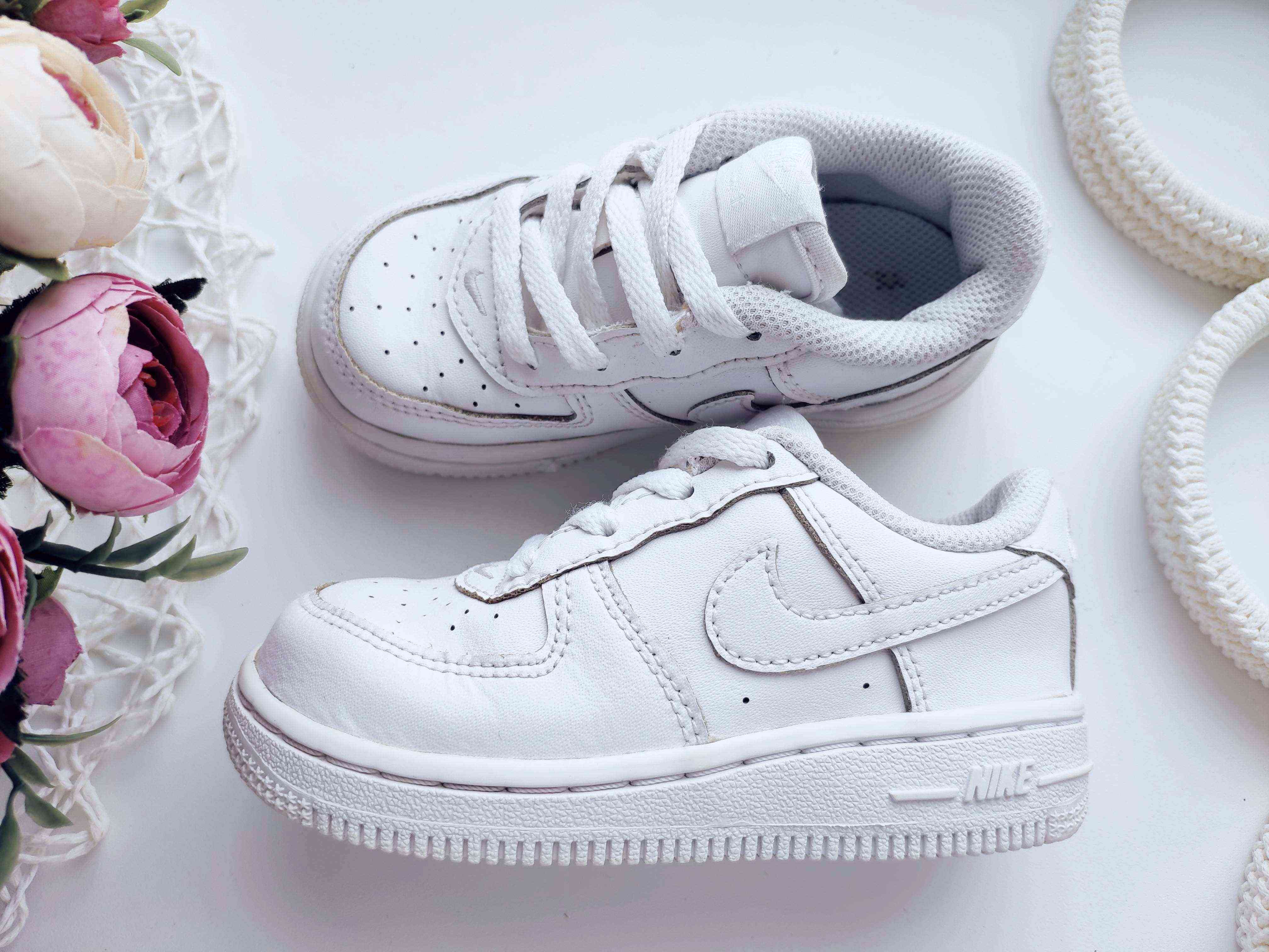 23,5 (14,5 см) Шкіряні кросівки