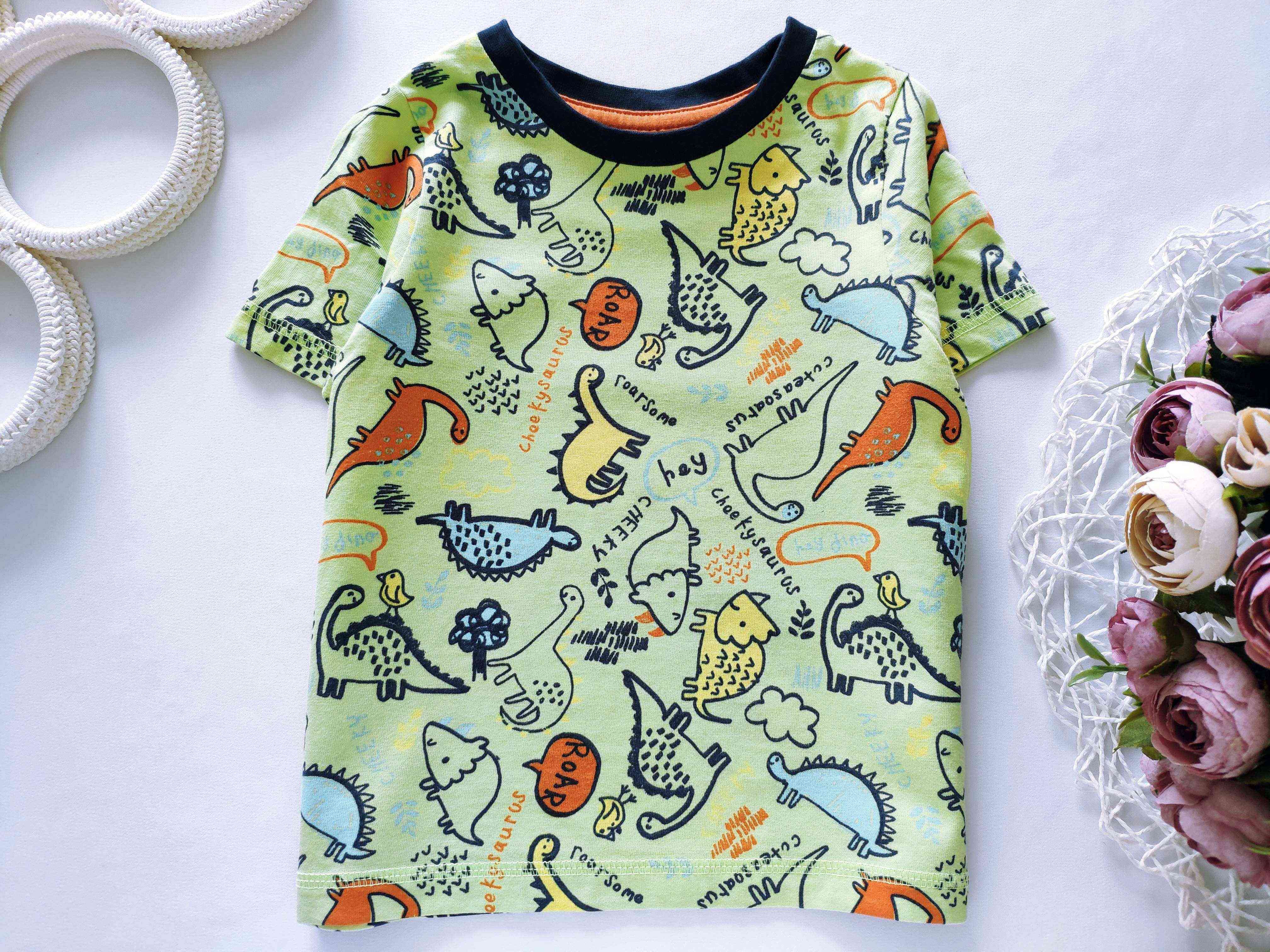 1,5\2 роки, зріст 86,92 Футболка у динозаврах