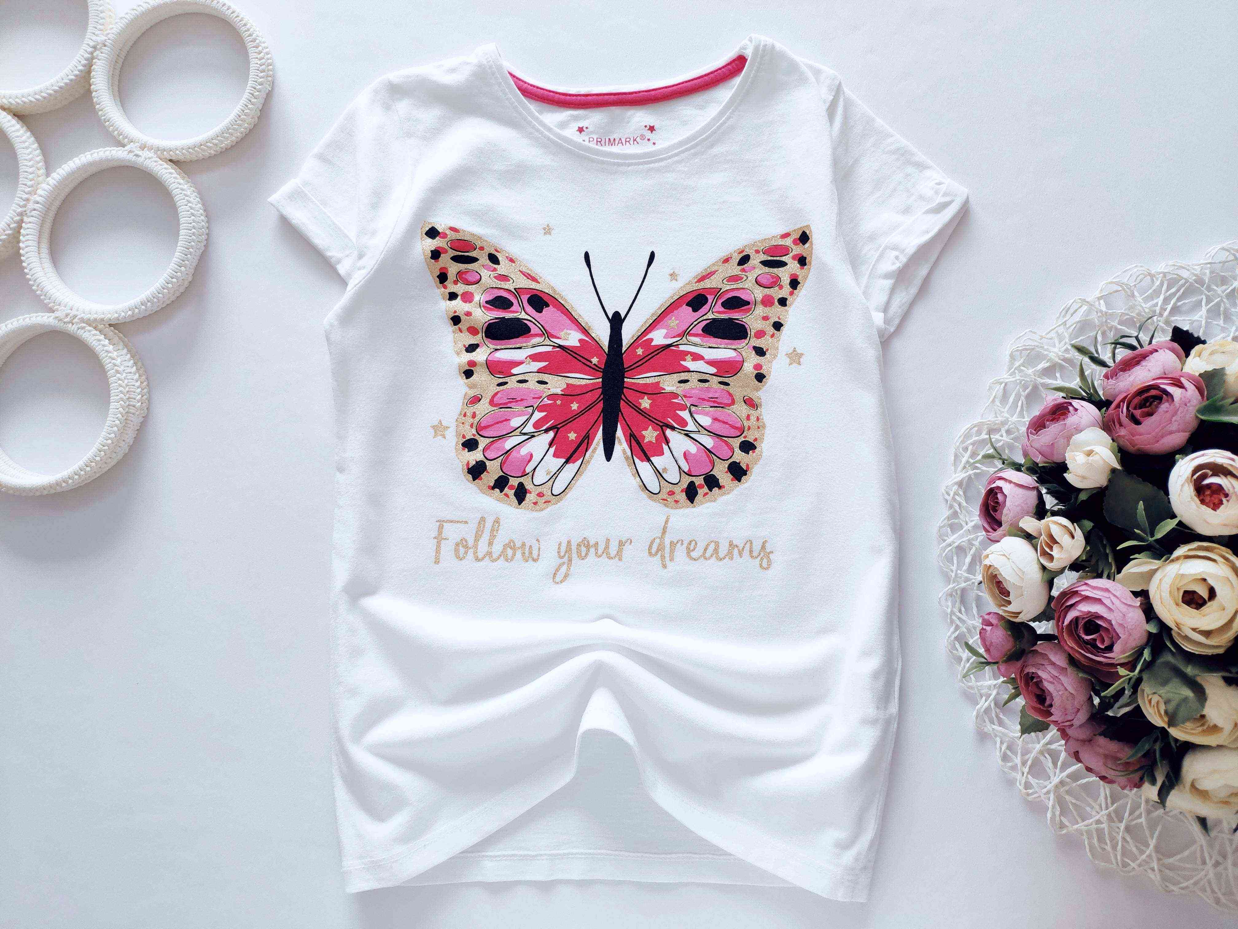 9,10 років, зріст 140 Футболка з блискучим метеликом