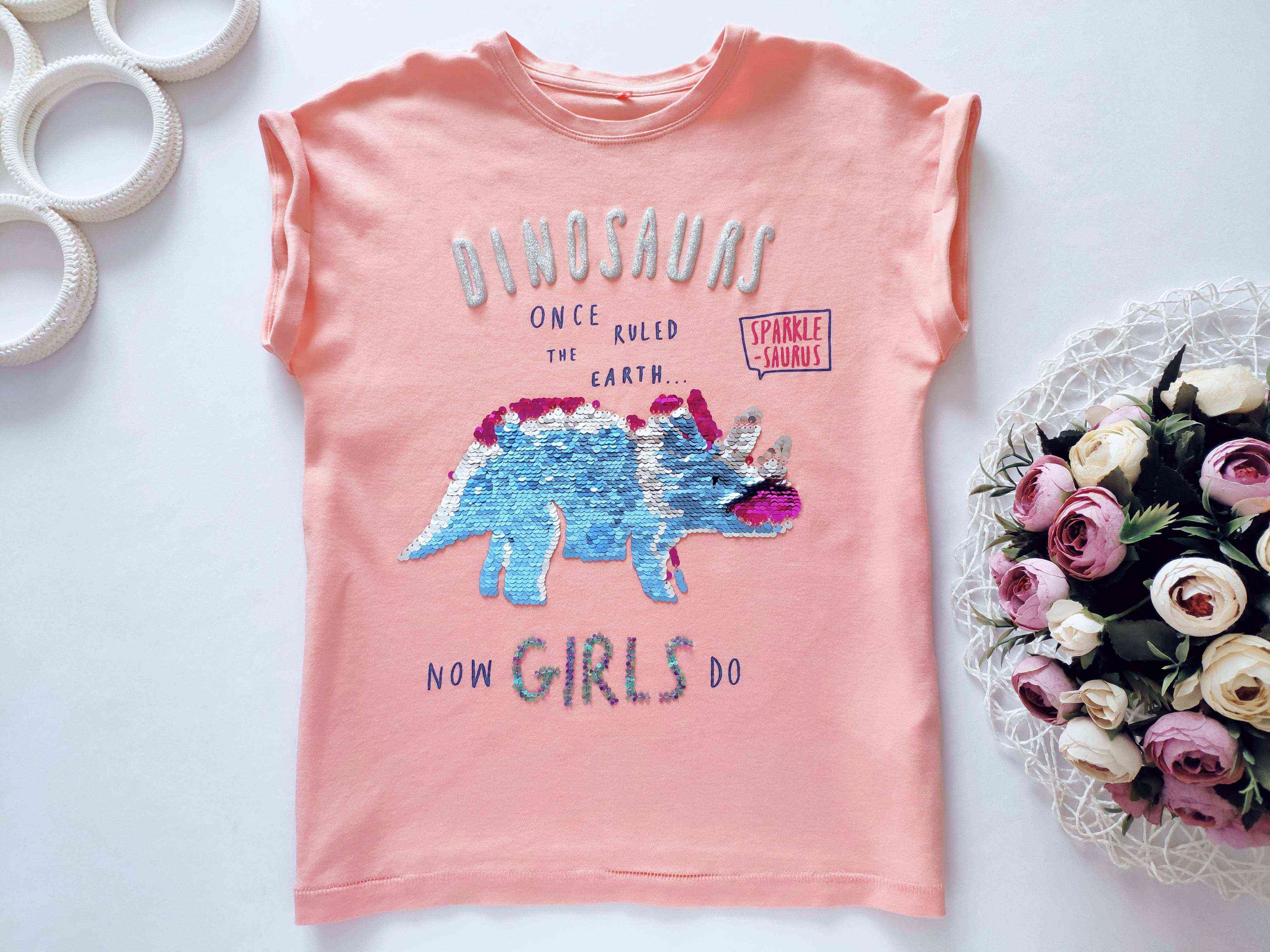 9,10 років, зріст 134,140 Нова футболка з паєтками