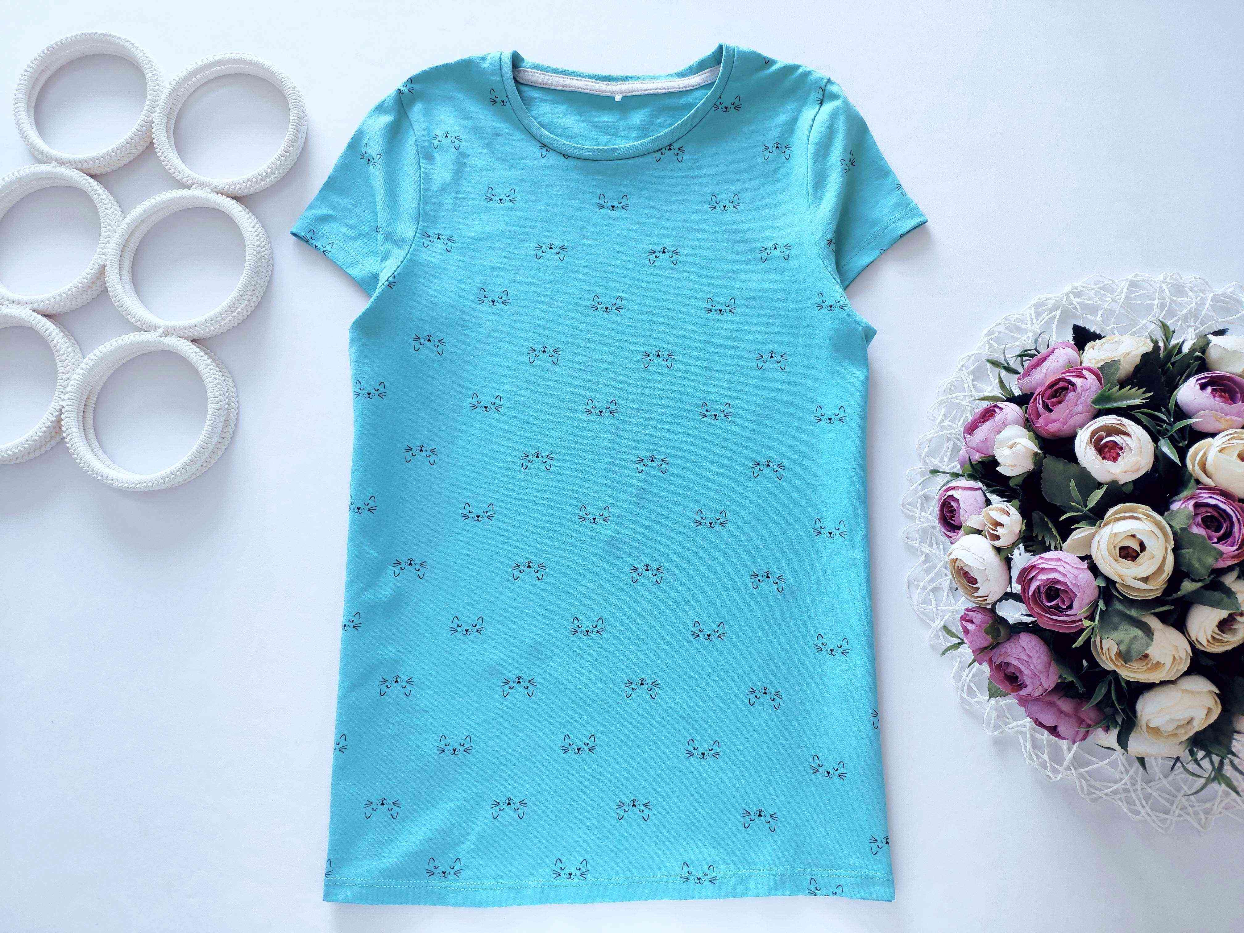 11,12 років, зріст 146,152 Футболка у кошенятах