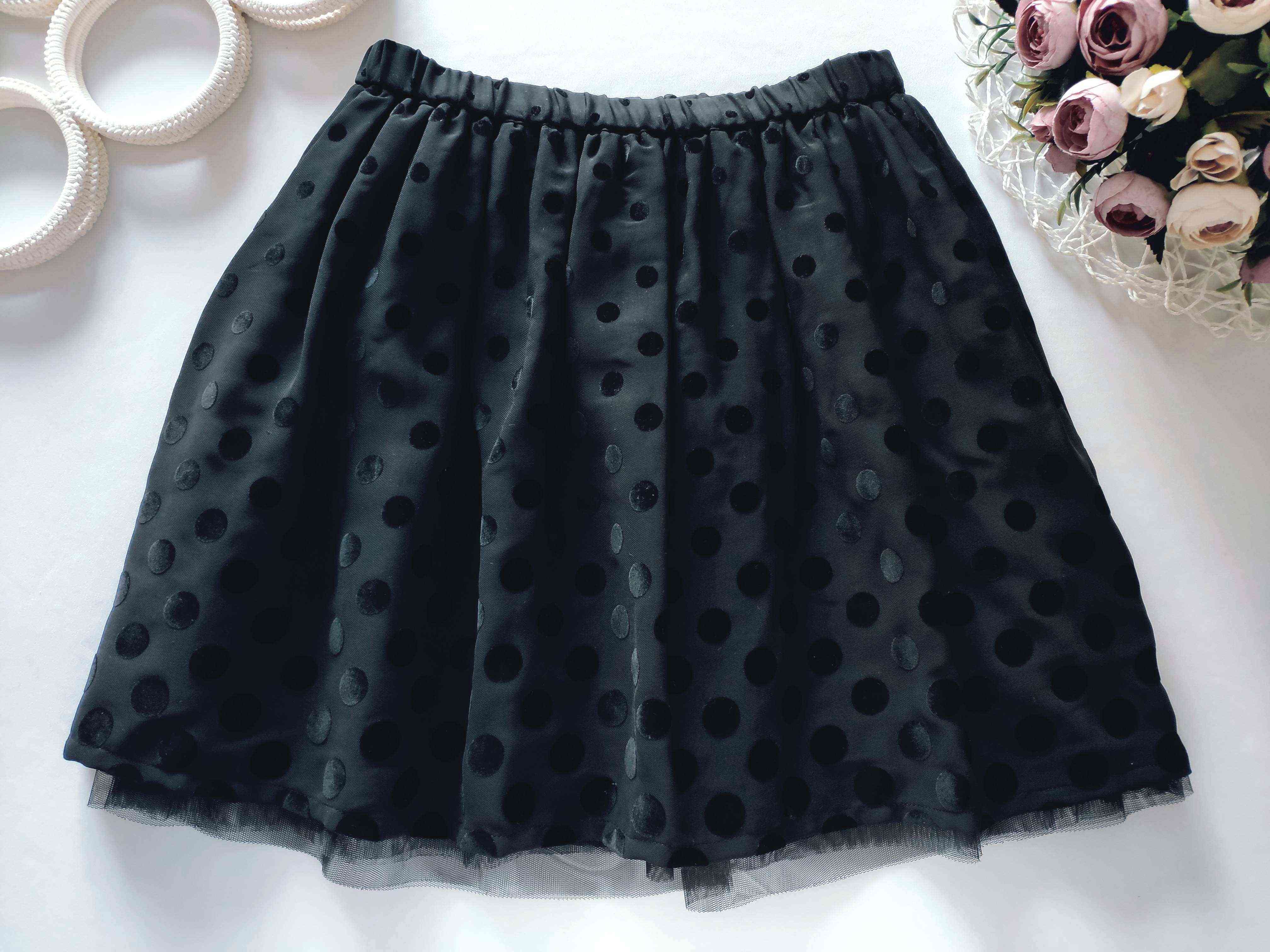 10,11 років, зріст 140,146 Чорна спідниця у горох