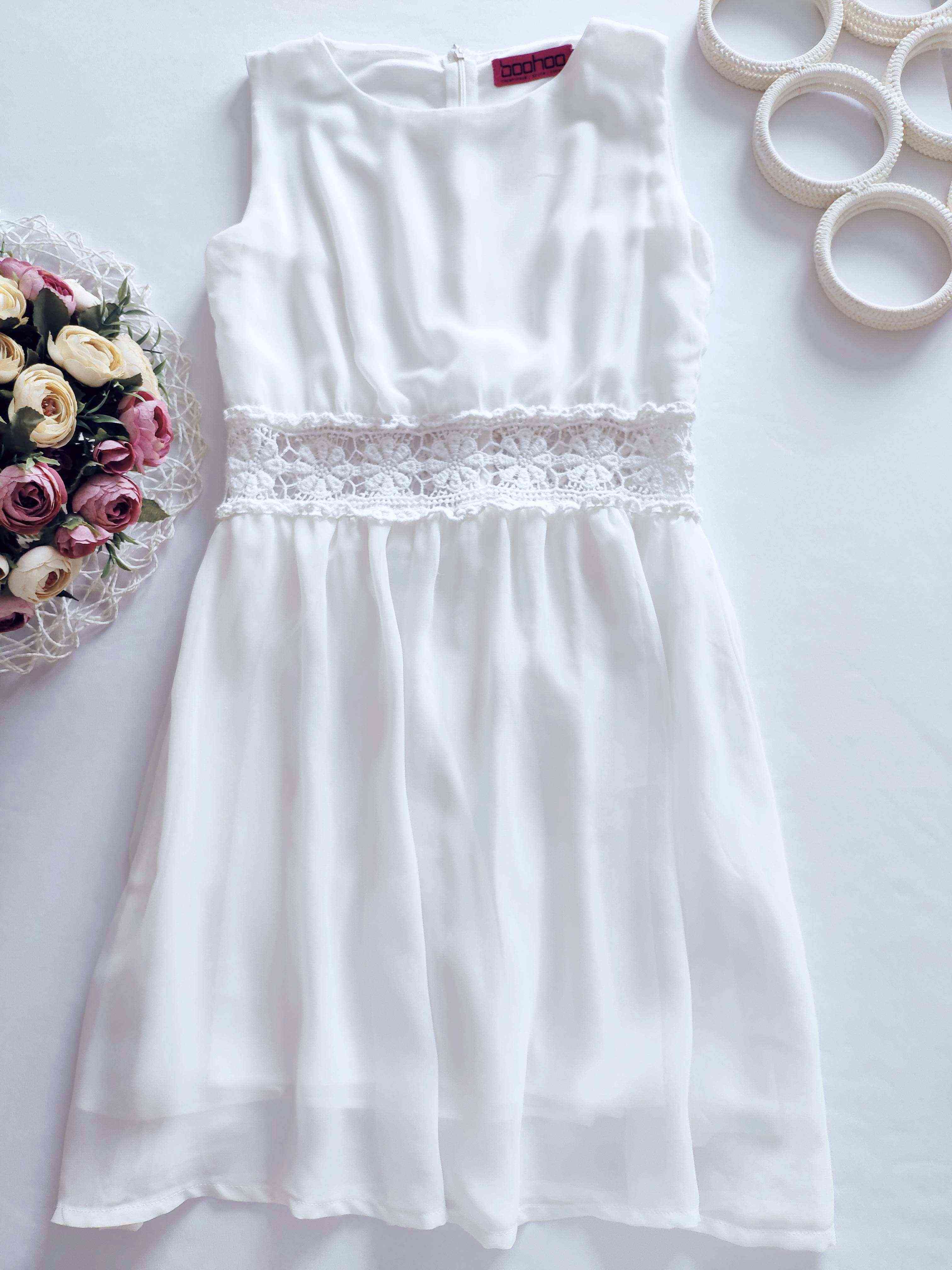 13,15 років, зріст 152,163 Легка сукня