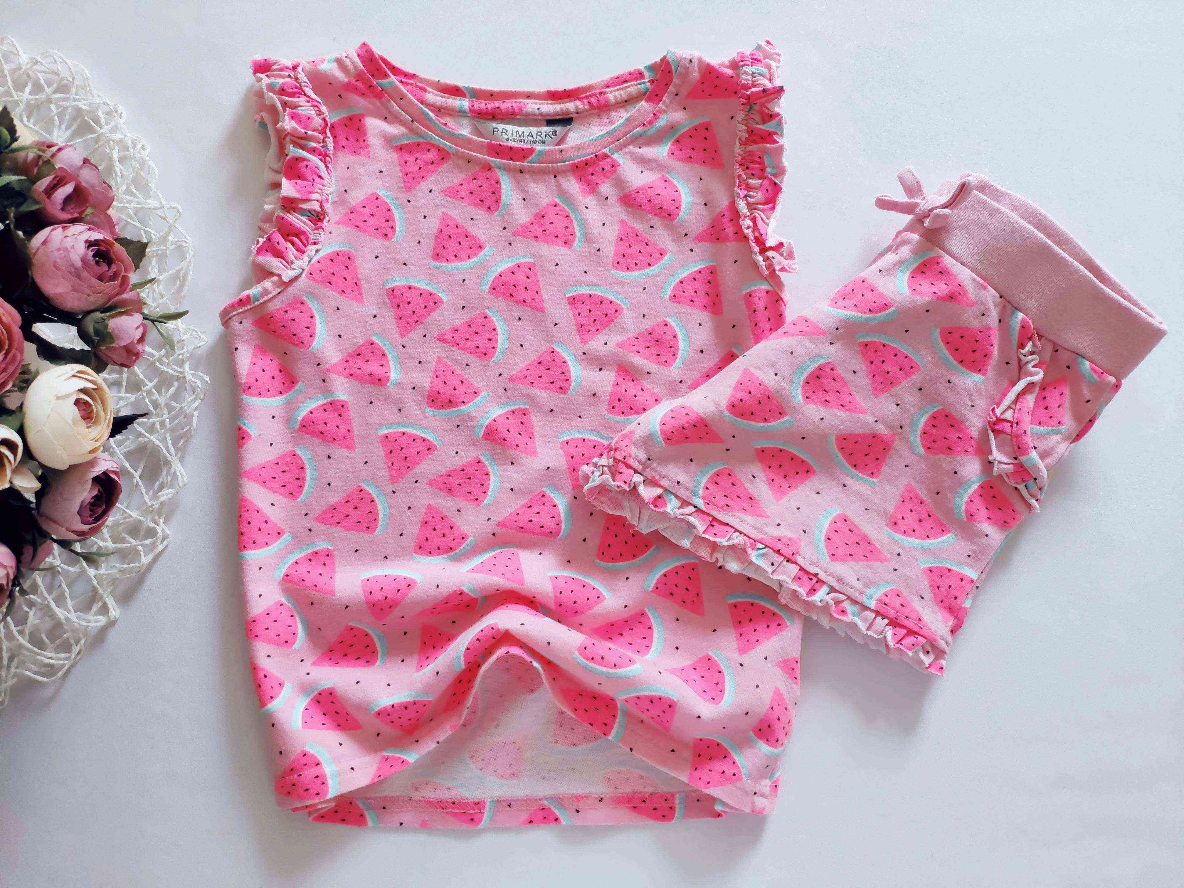 4,5 років, зріст 110 Футболка в кавунах