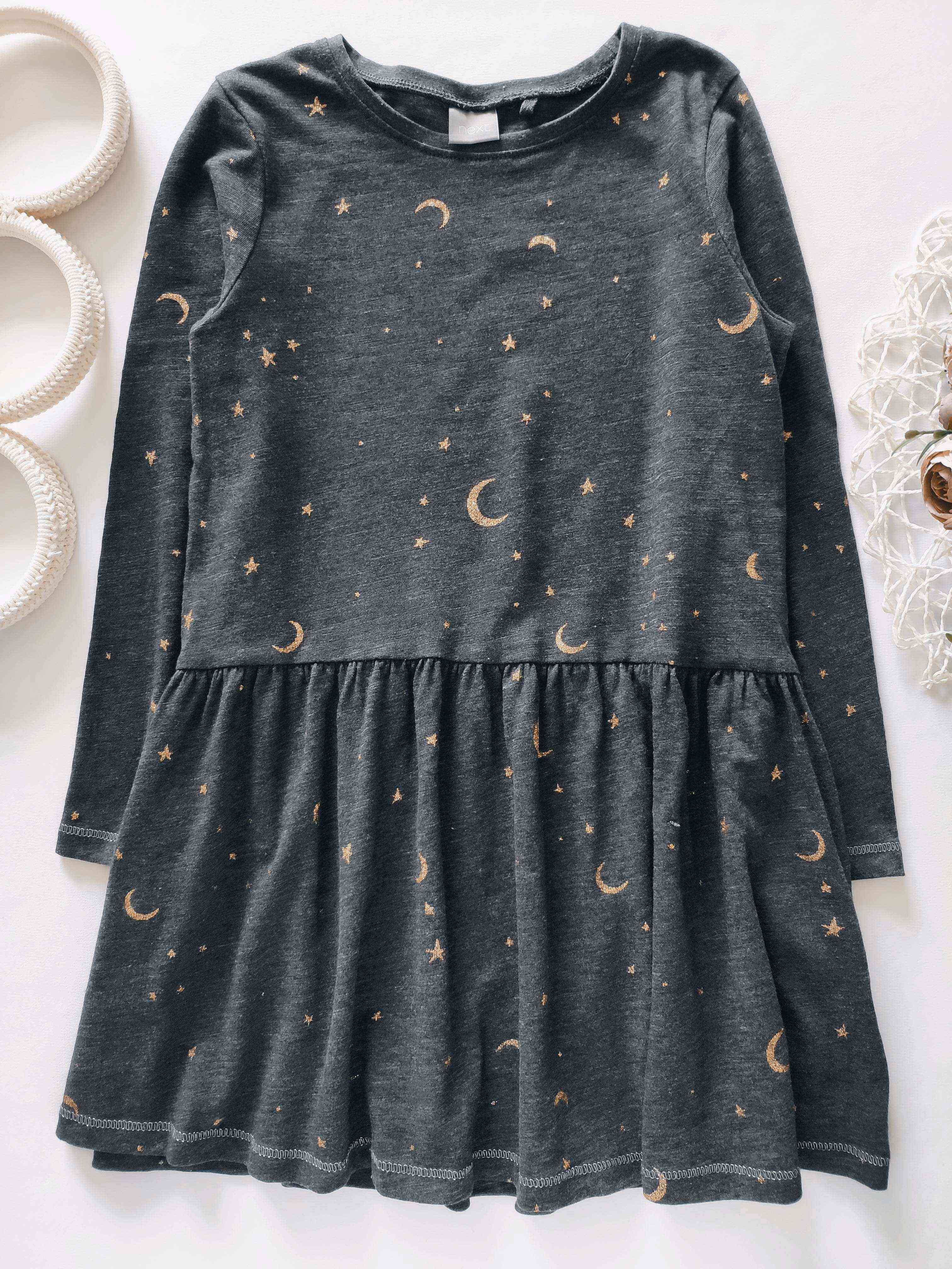 4,5 років, зріст 110 Сукня у зірках