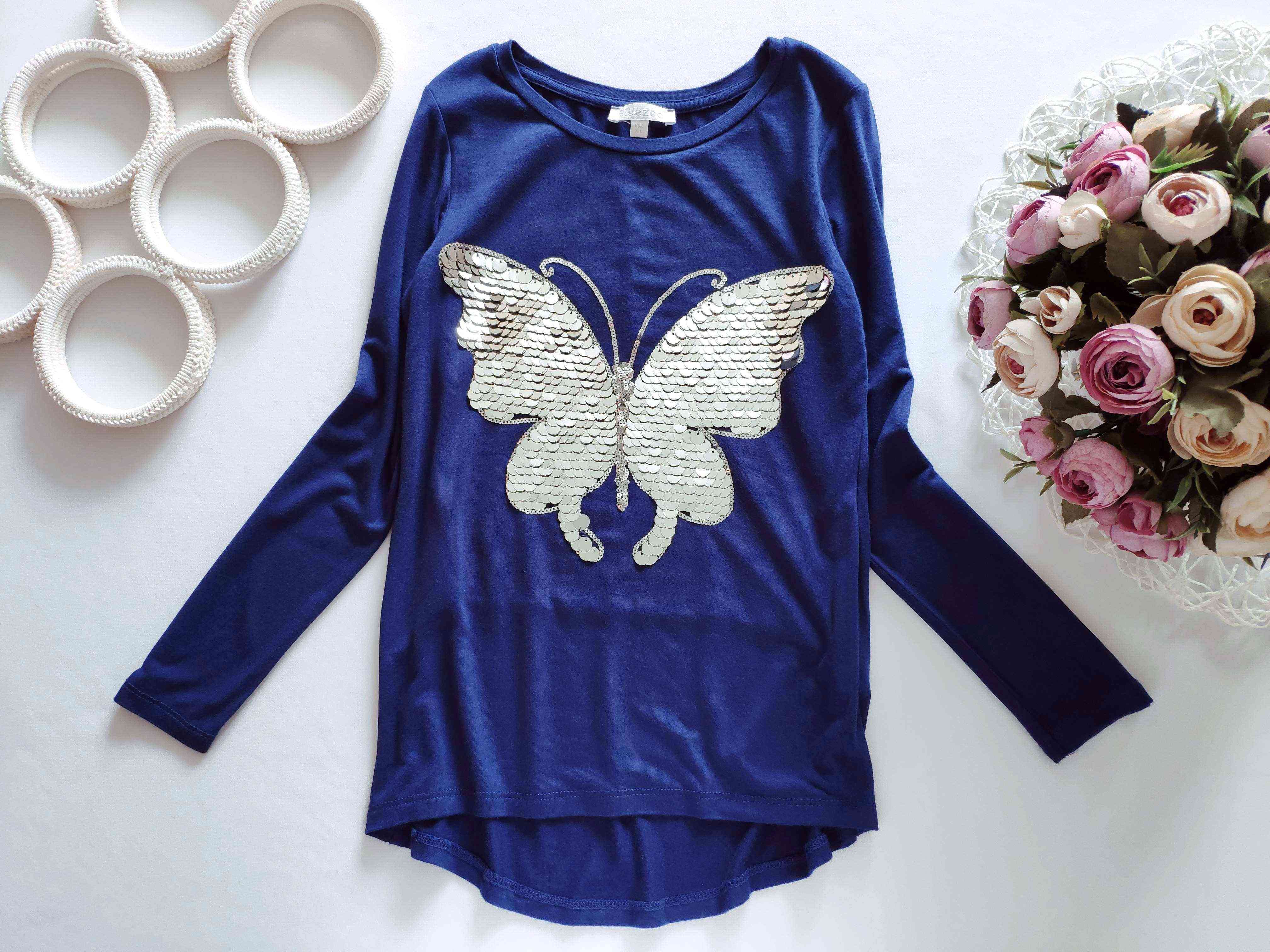 7,8 років, зріст 128 Лонгслів у 3D паєтках