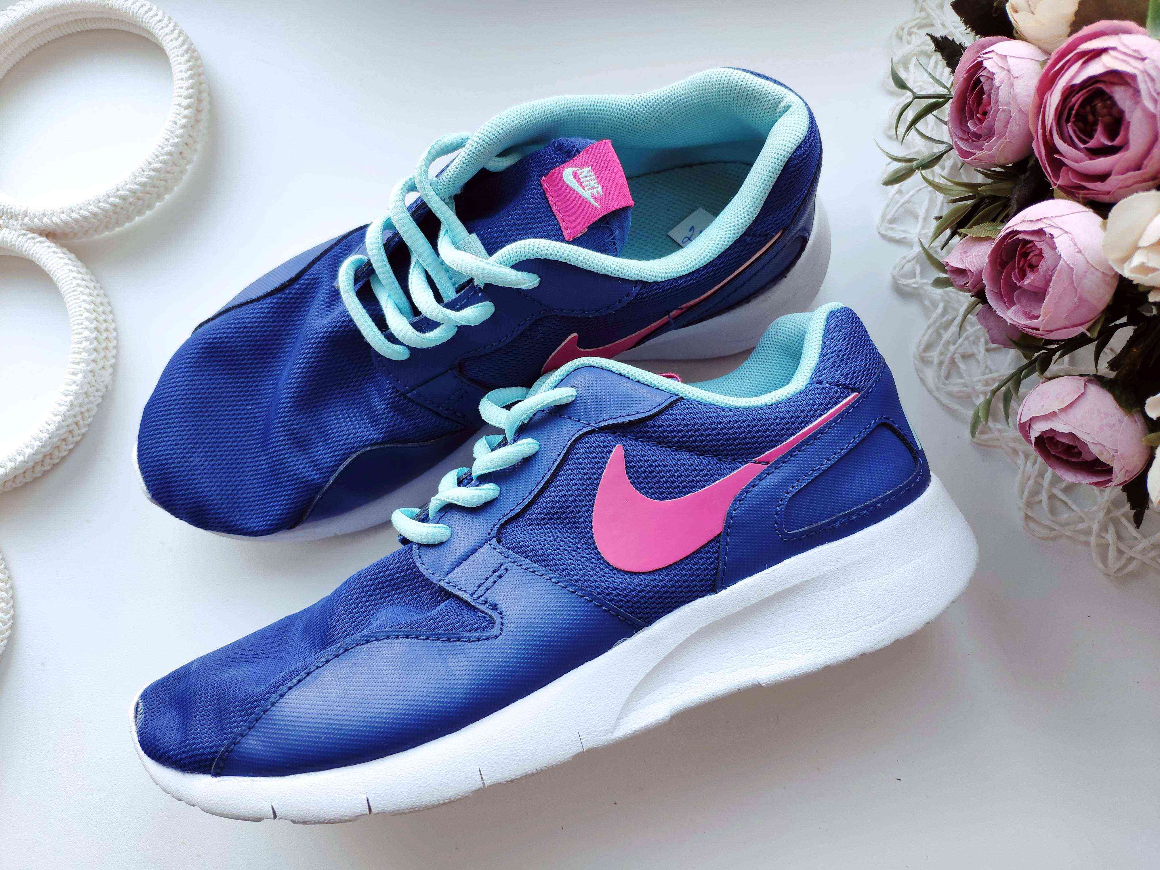 38 (24,5 см) Легкі кросівки