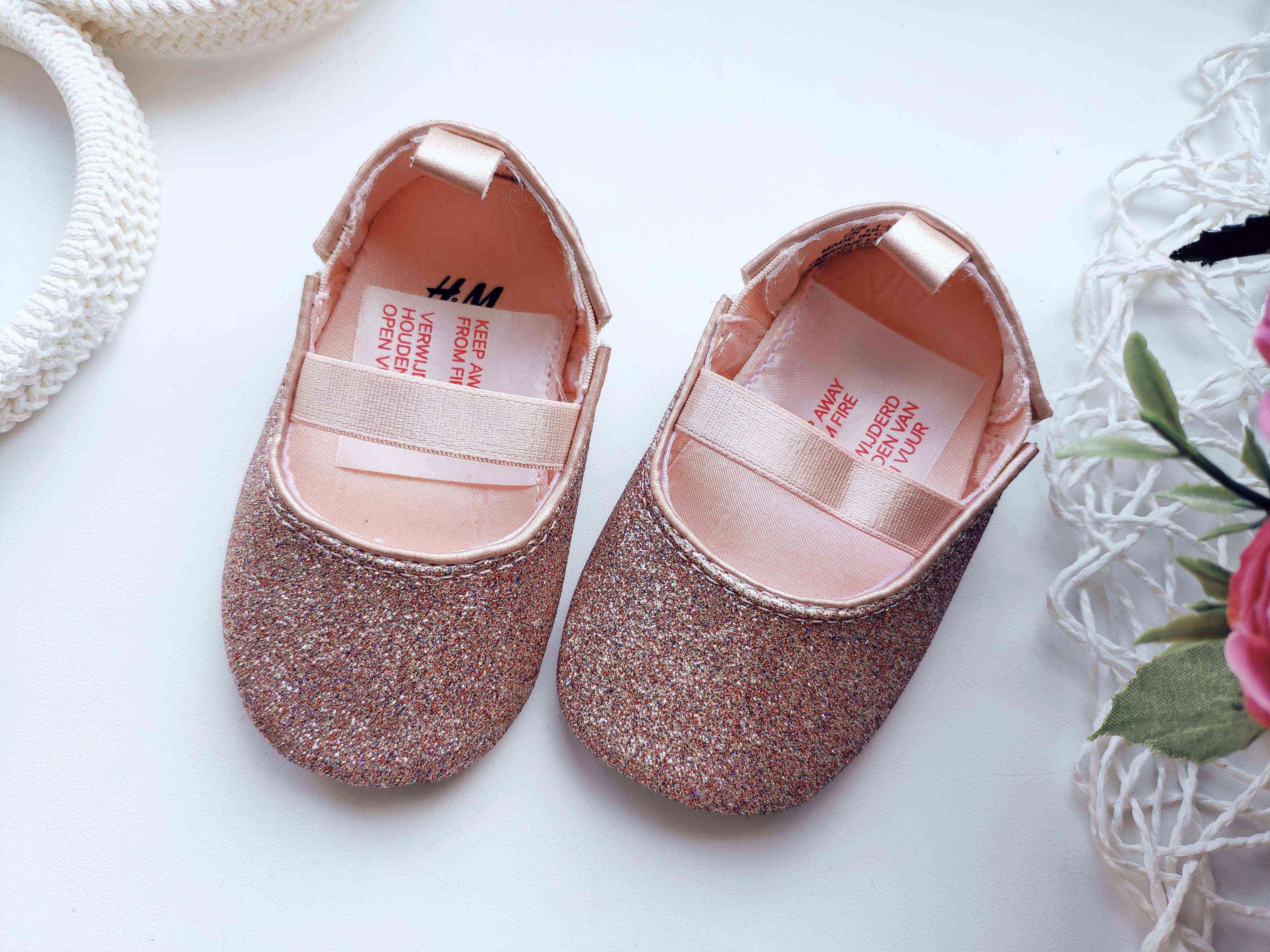 11 см. Блискучі пінетки