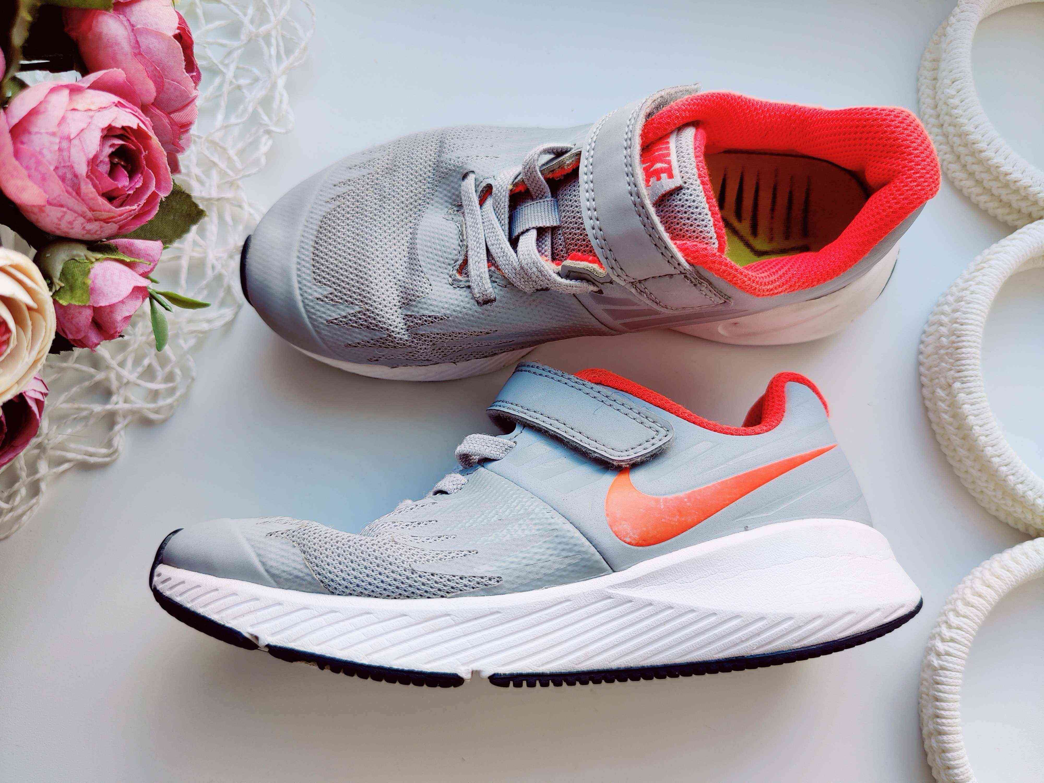 30 (19 см) Легкі кросівки