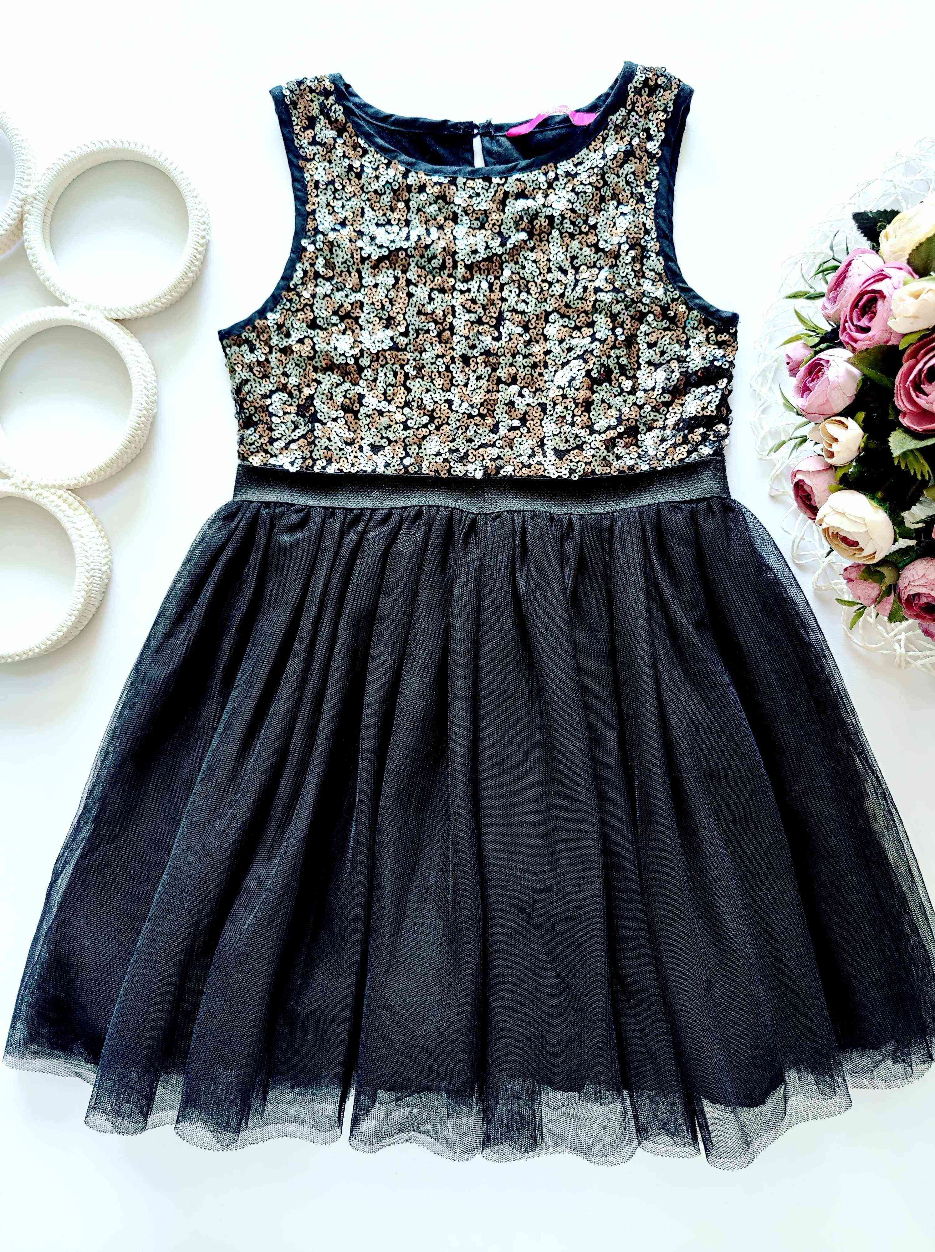 5,6 років, зріст 116 Блискуча сукня