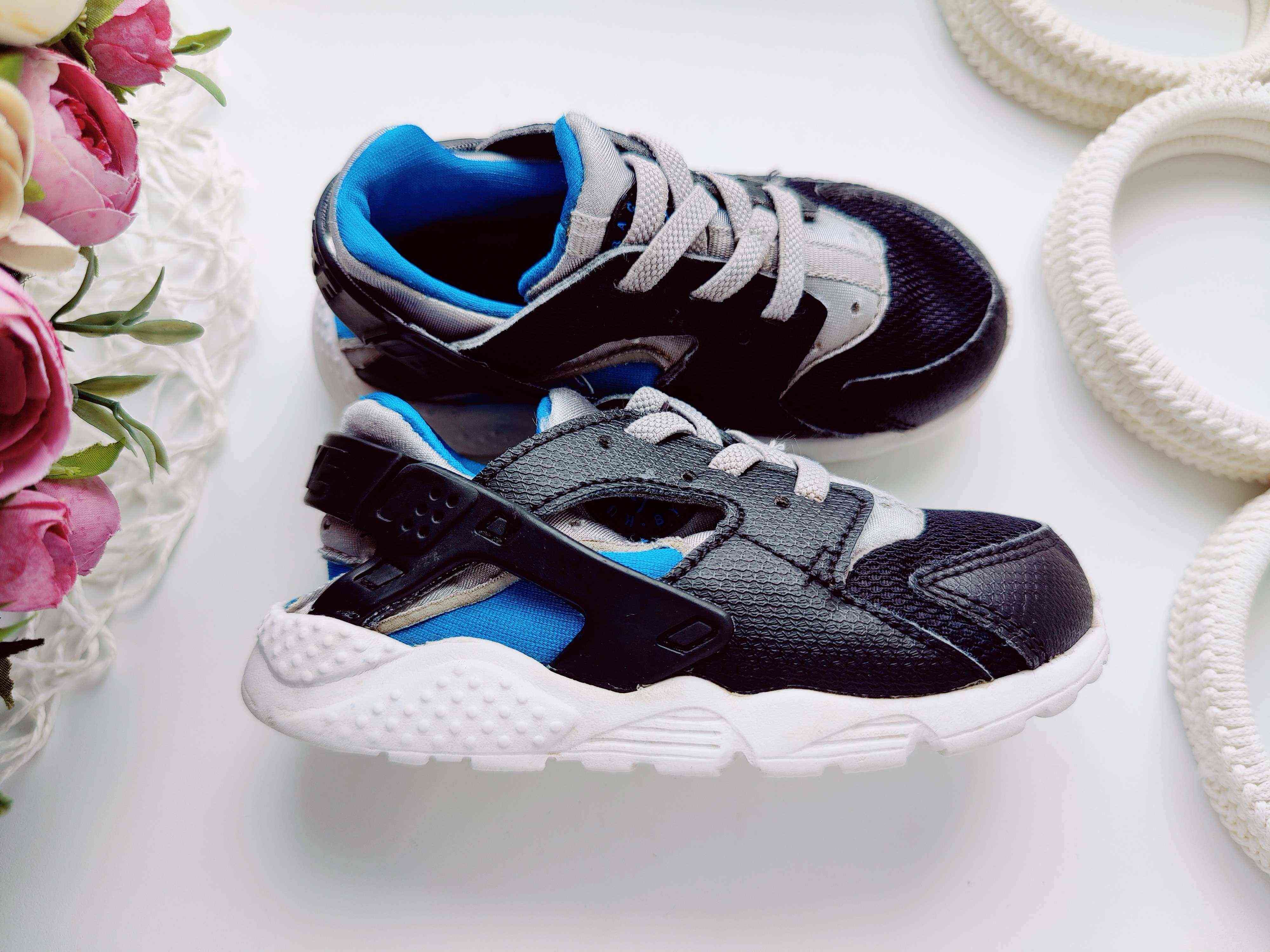 25 (14,5 см) Кросівки на резинках