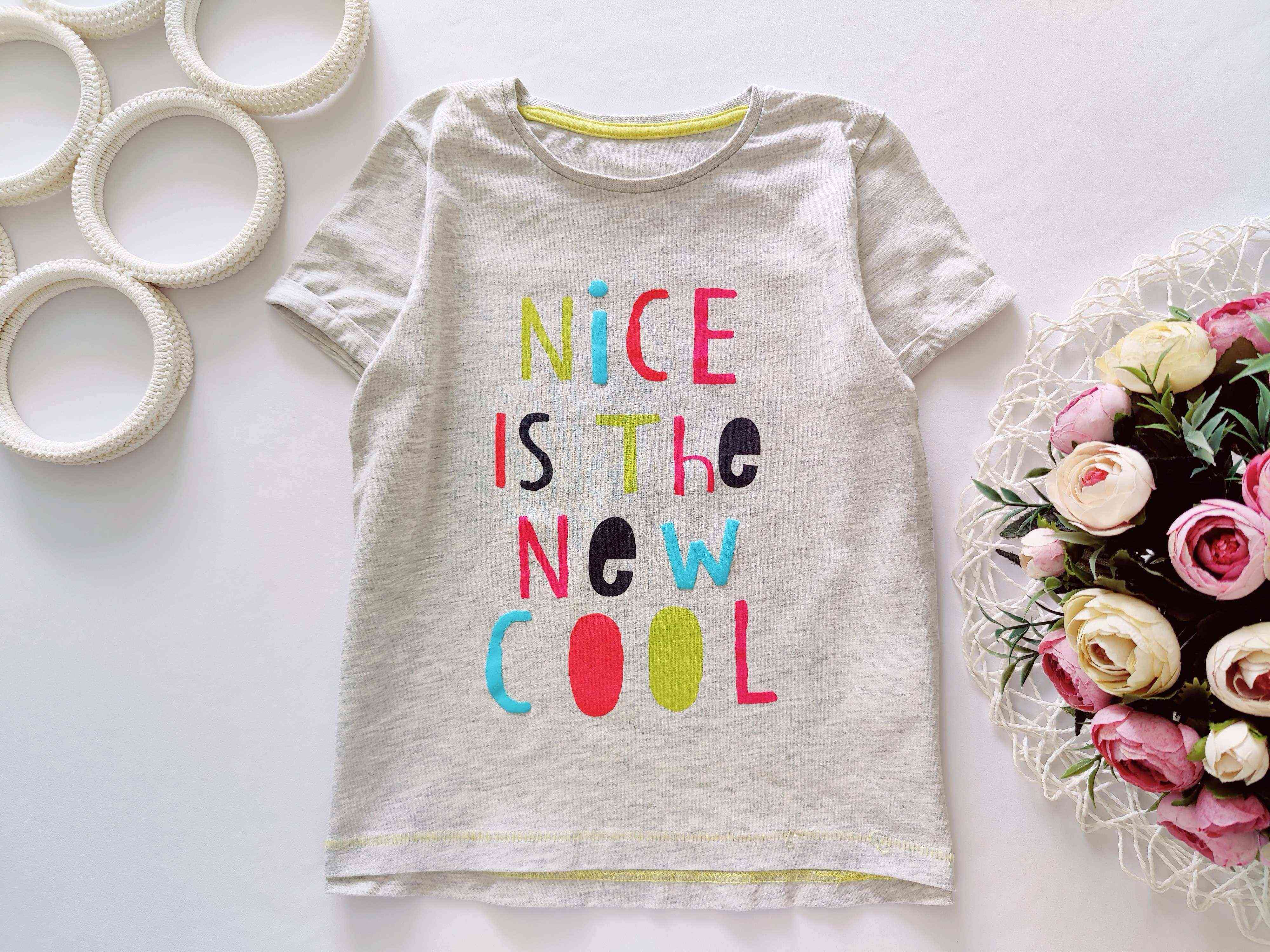 4,5 років, зріст 104,110 Футболка для дівчинки