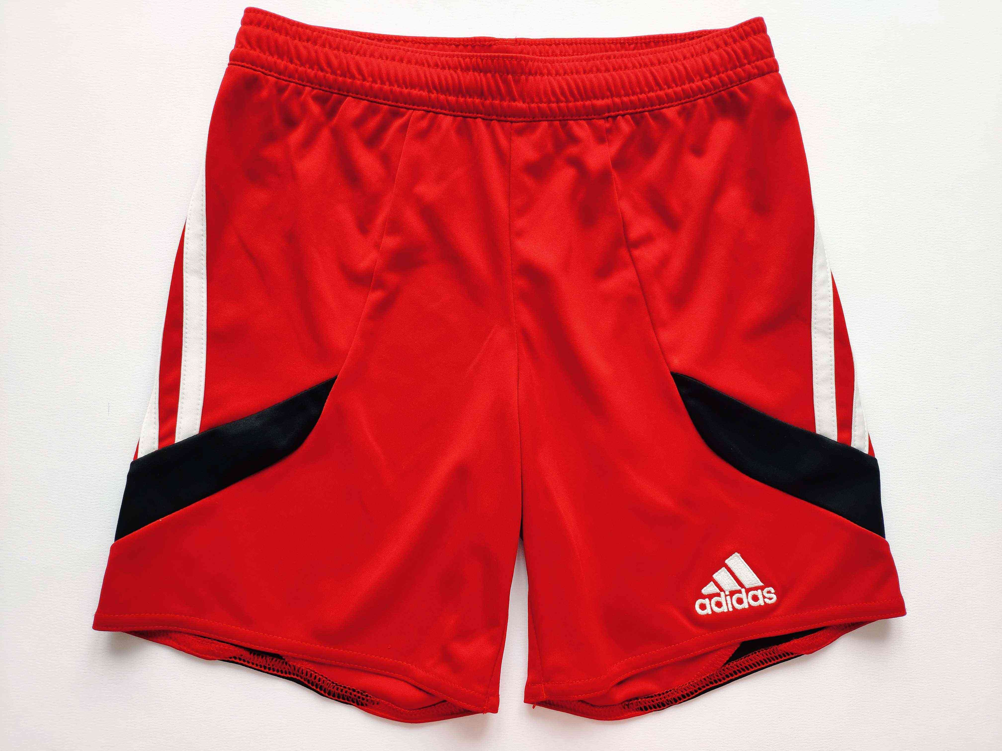 8 лет, рост 128 Adidas (Адидас) Спортивные шорты для мальчика Оригинал