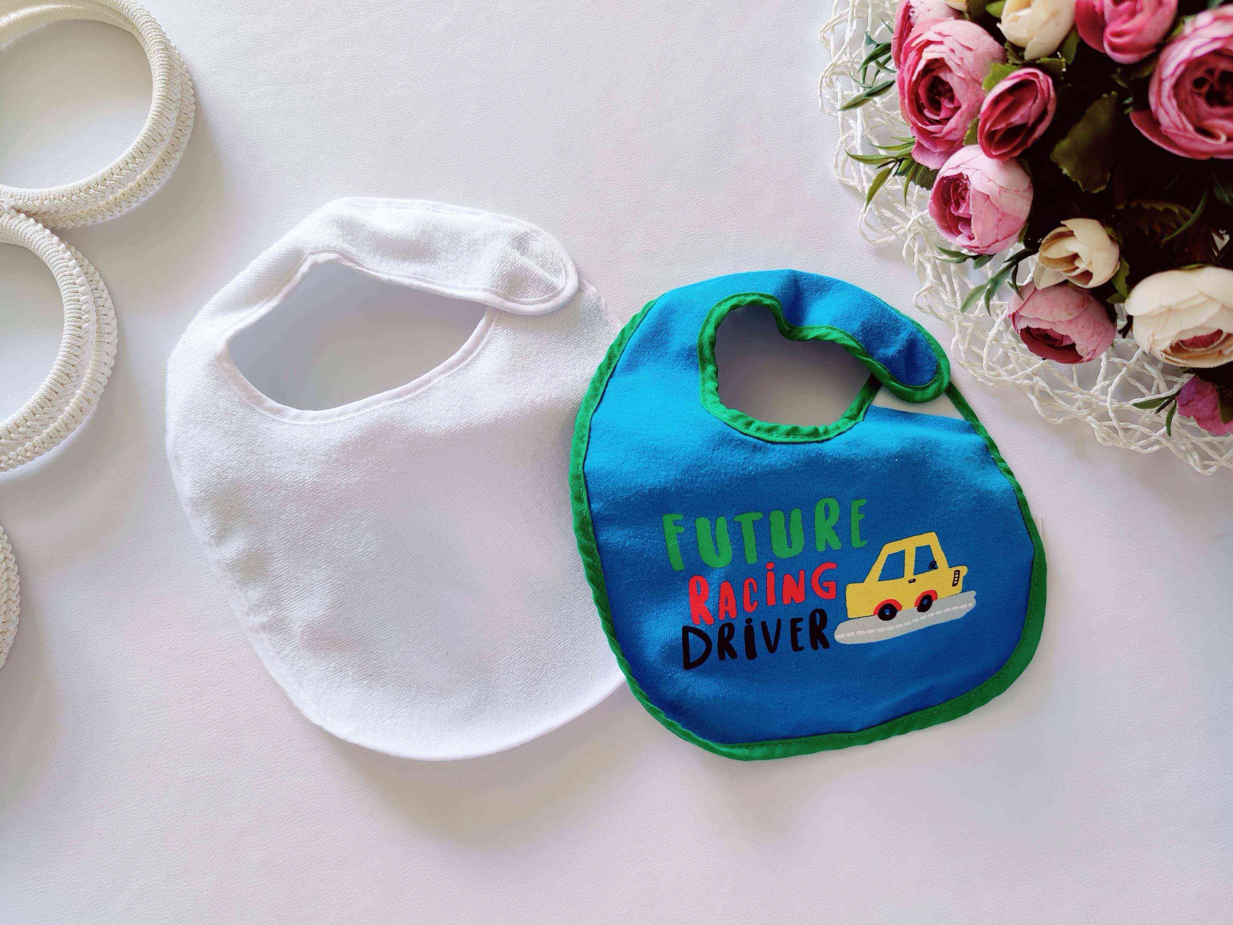 Комплект нагрудників на клейчастій основі