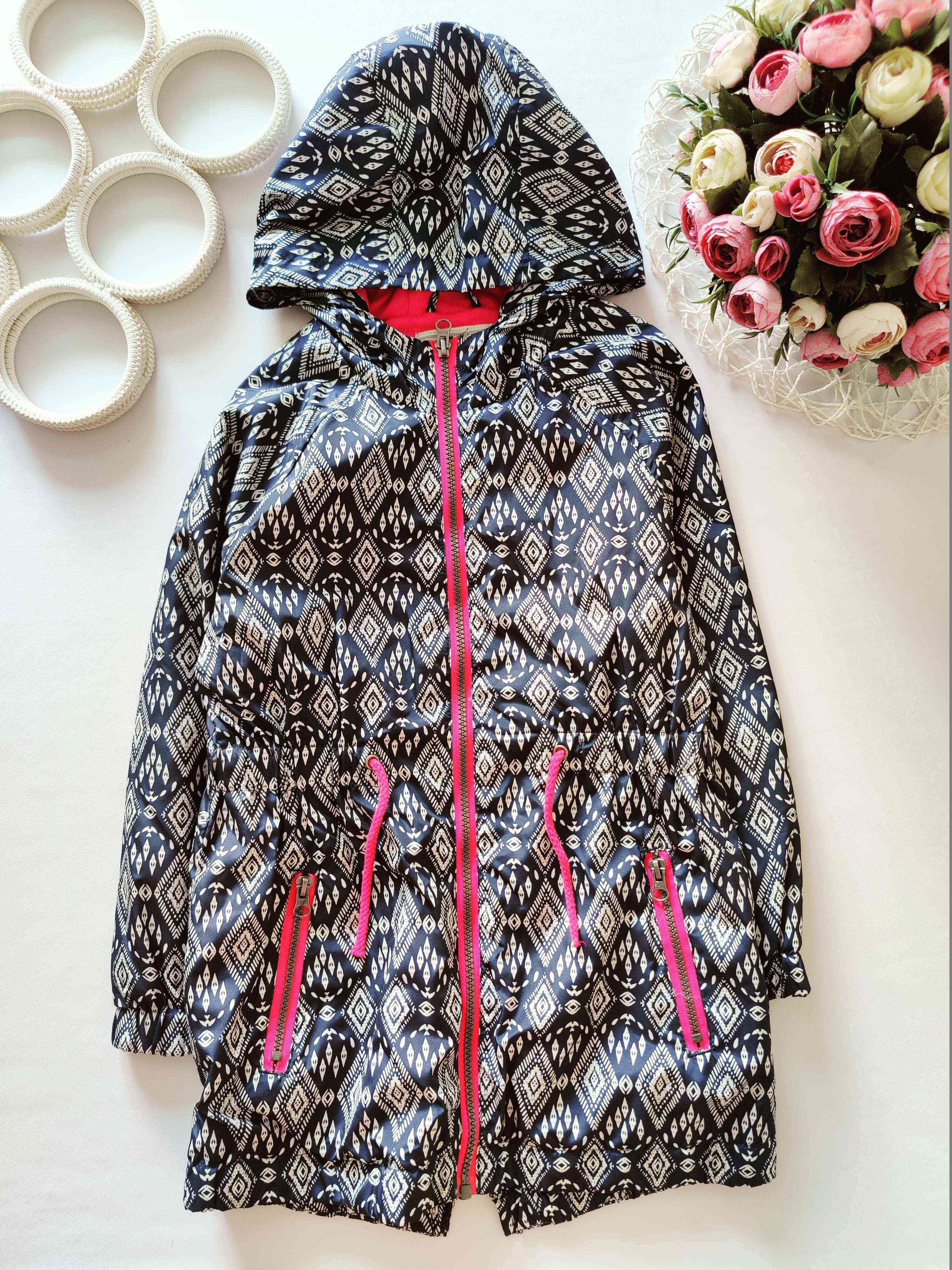 8 років, зріст 128 Дитяча ветровка