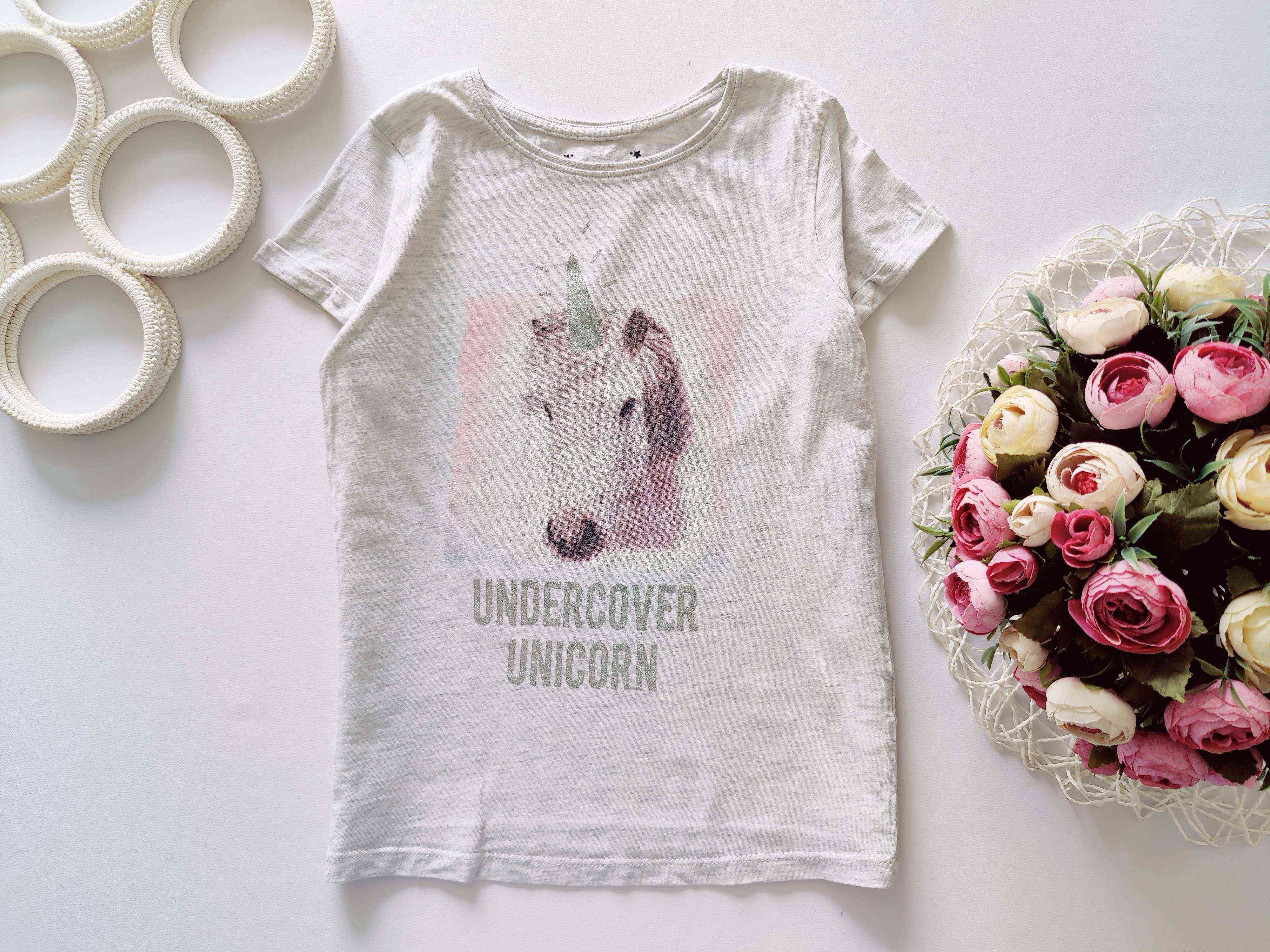 8,9 років, зріст 134 Футболка з однорогом