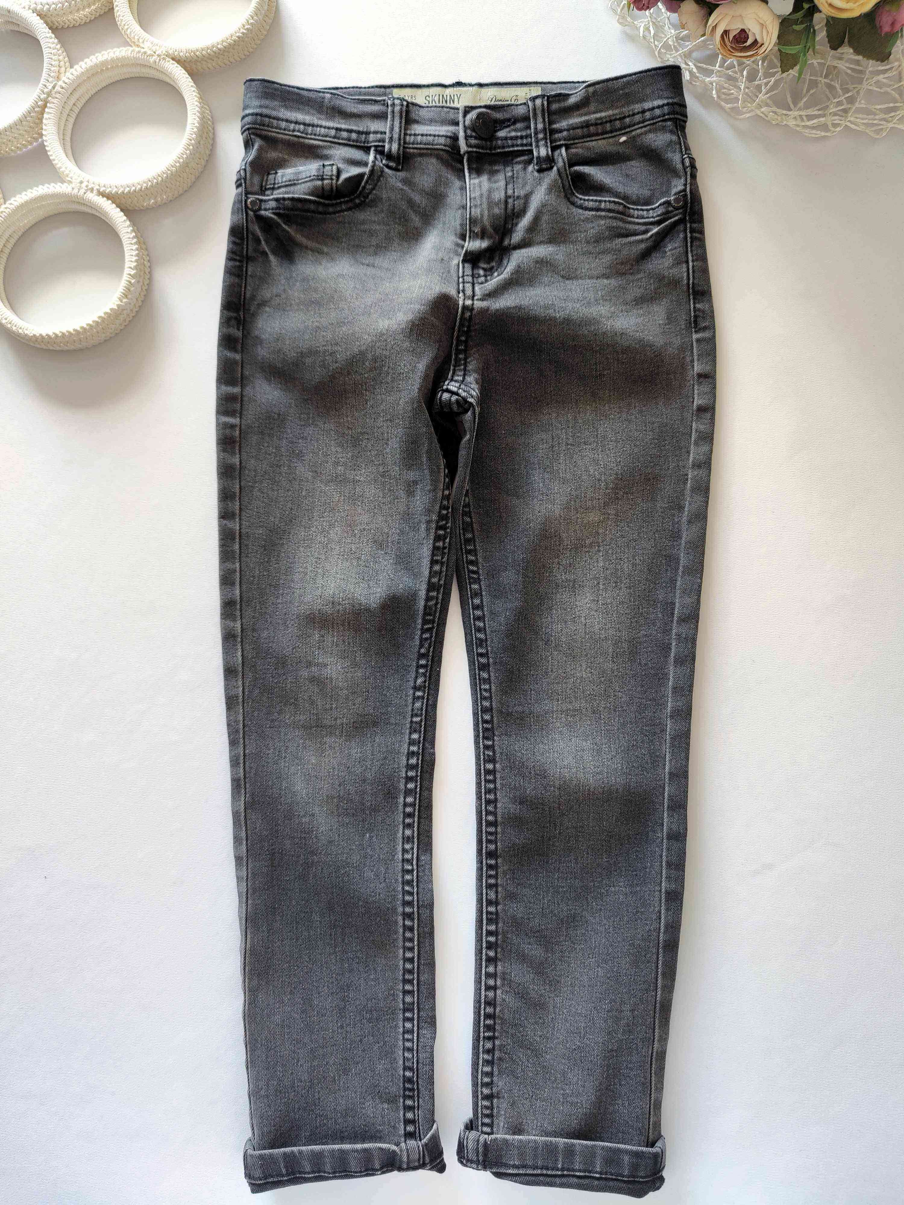 7,8 років, зріст 128 Стрейчові скінні