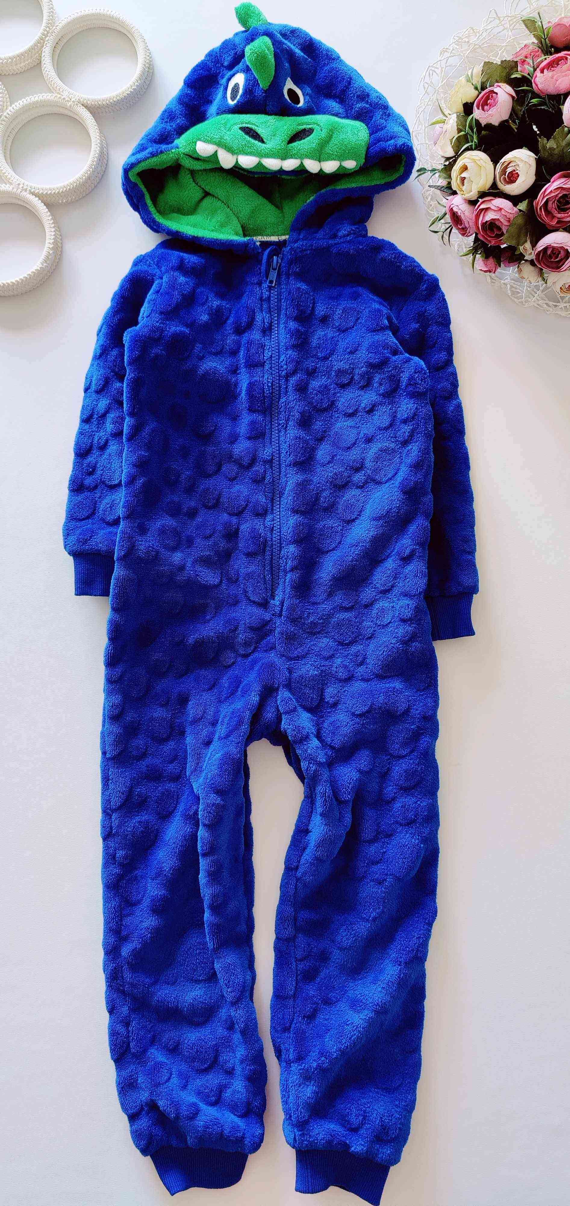 4,5 років, зріст 110 Людин динозавр