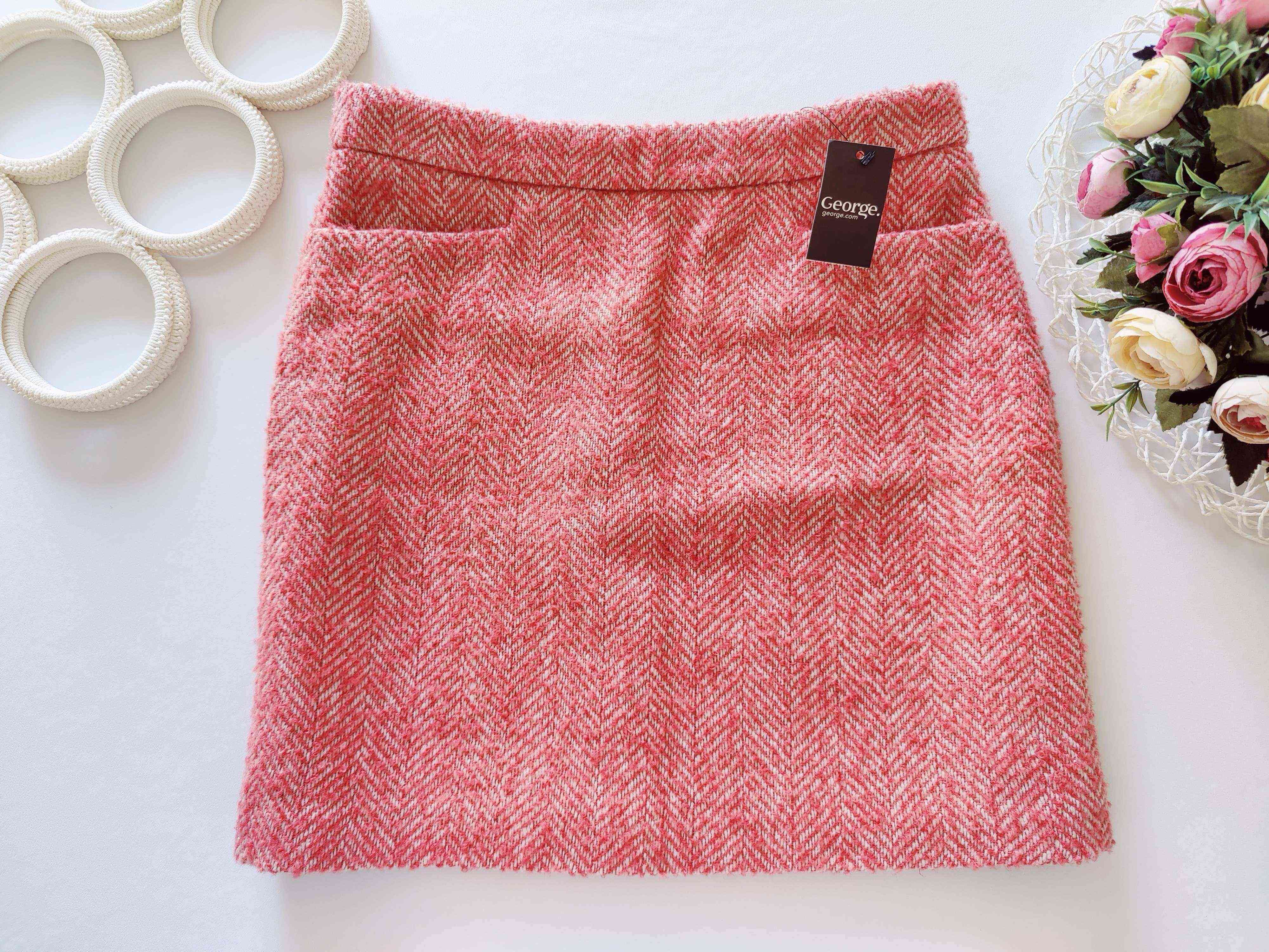 8\36 Нова тепла жіноча спідниця