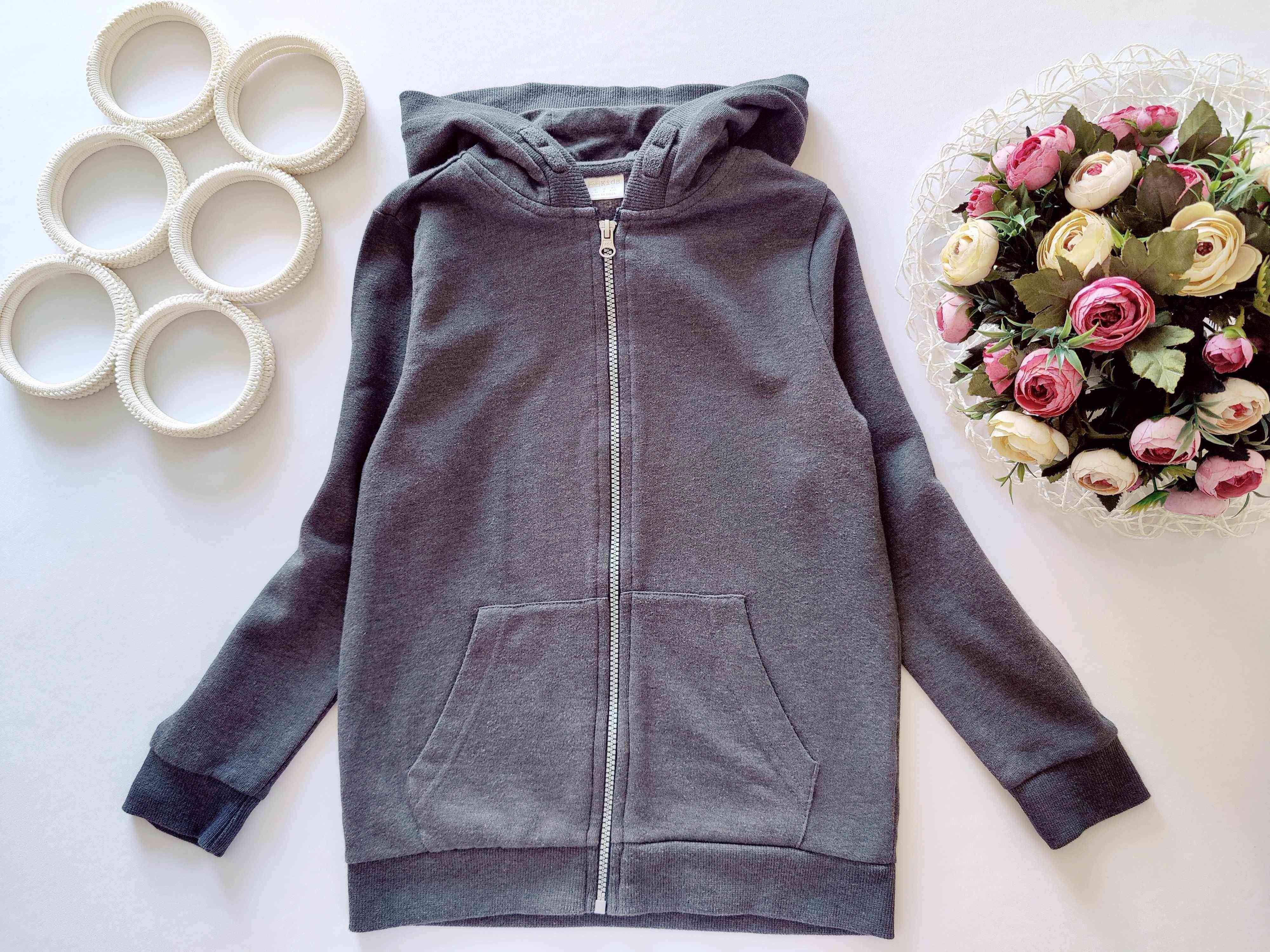 8,9 років, зріст 134 Тепла кофта на блискавці