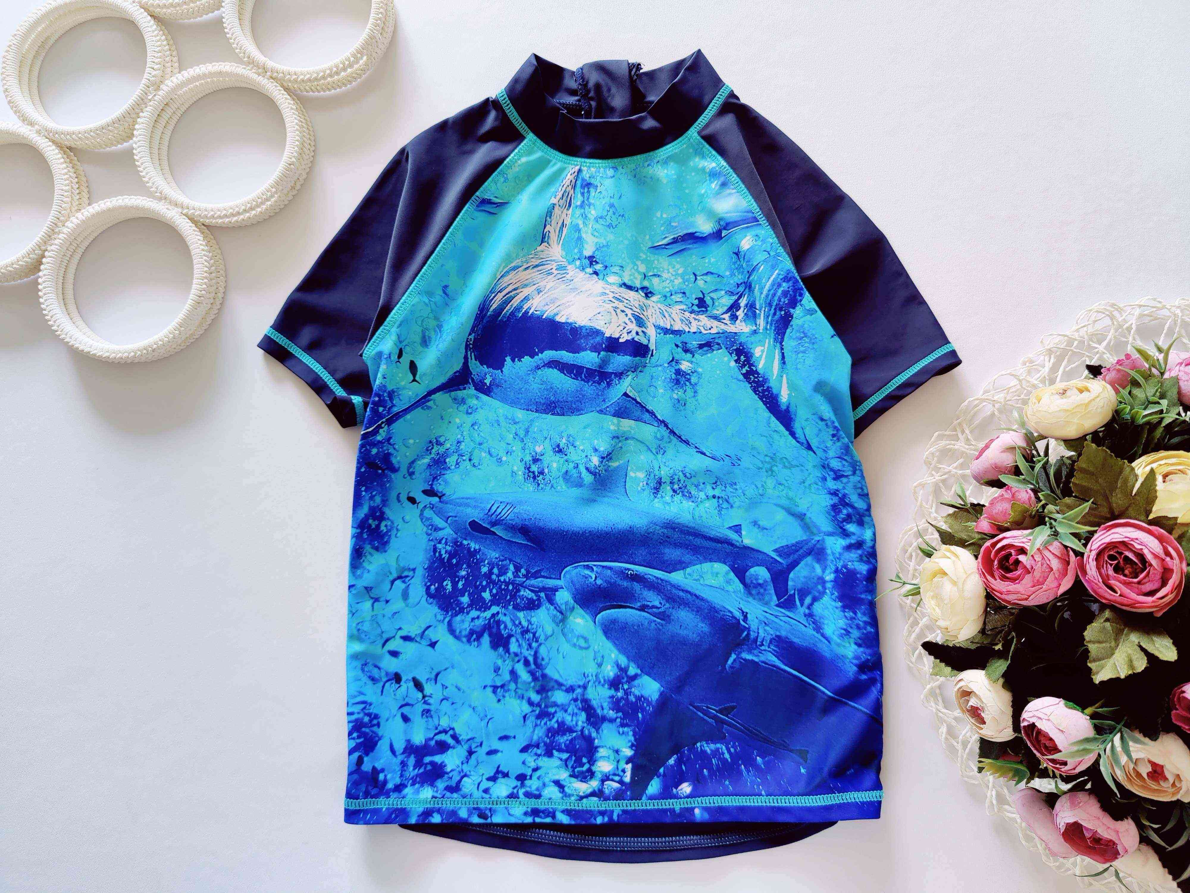 6,7 років, зріст 116,122 Захисна футболка від УФ променів