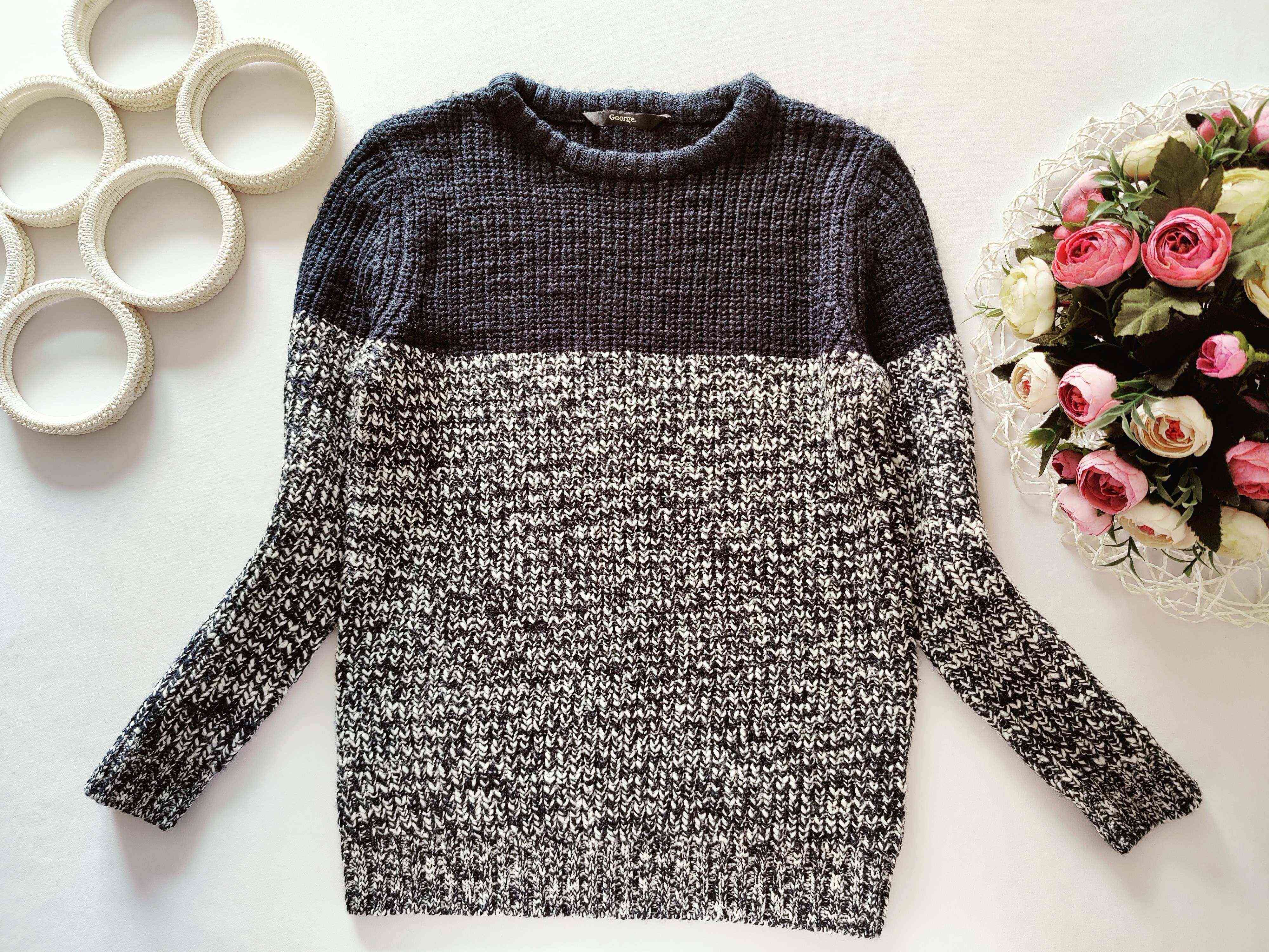 9,10 років, зріст 134,140 Светр великої в'язки