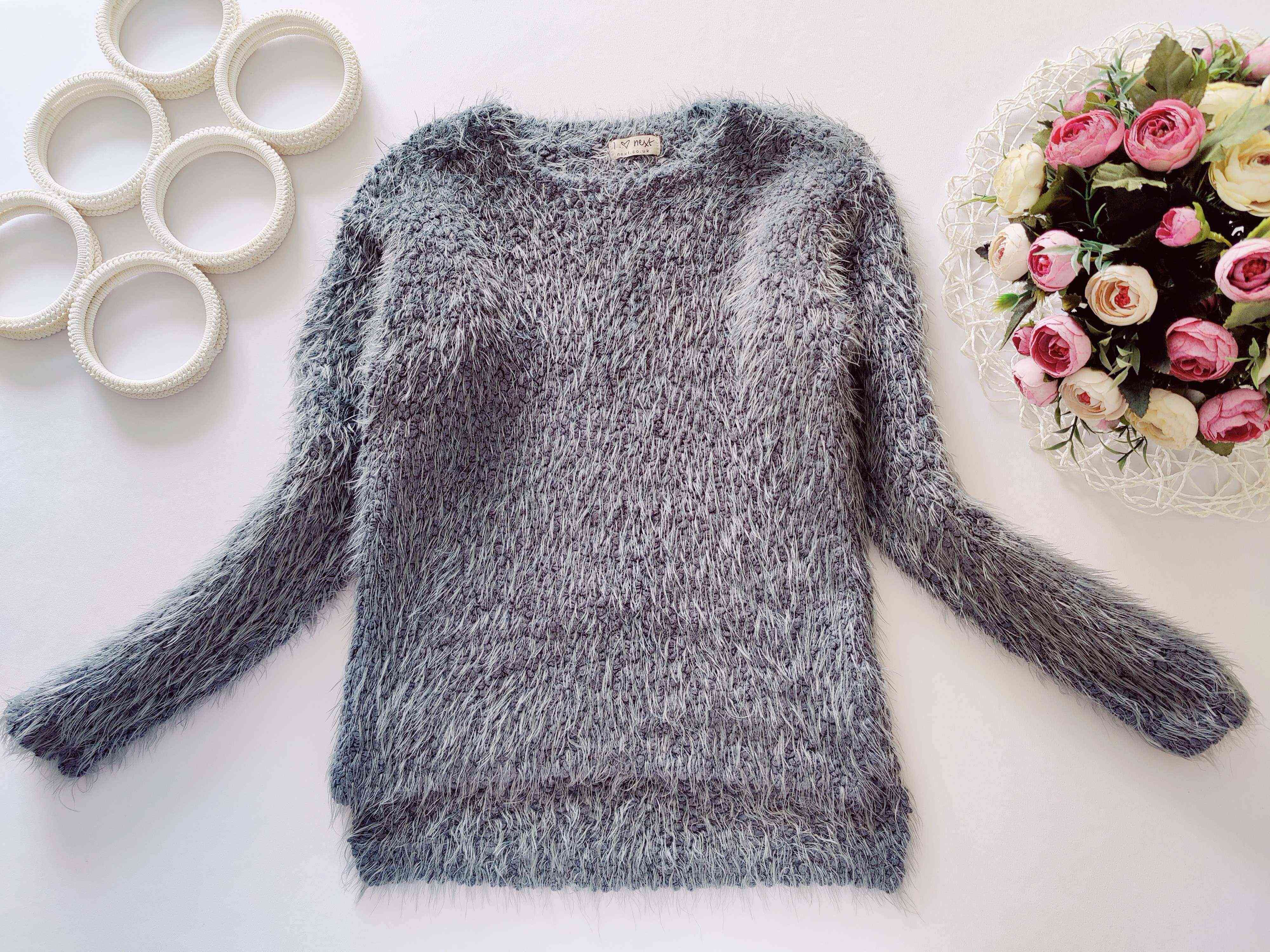 9 років, зріст 134 Светр травка