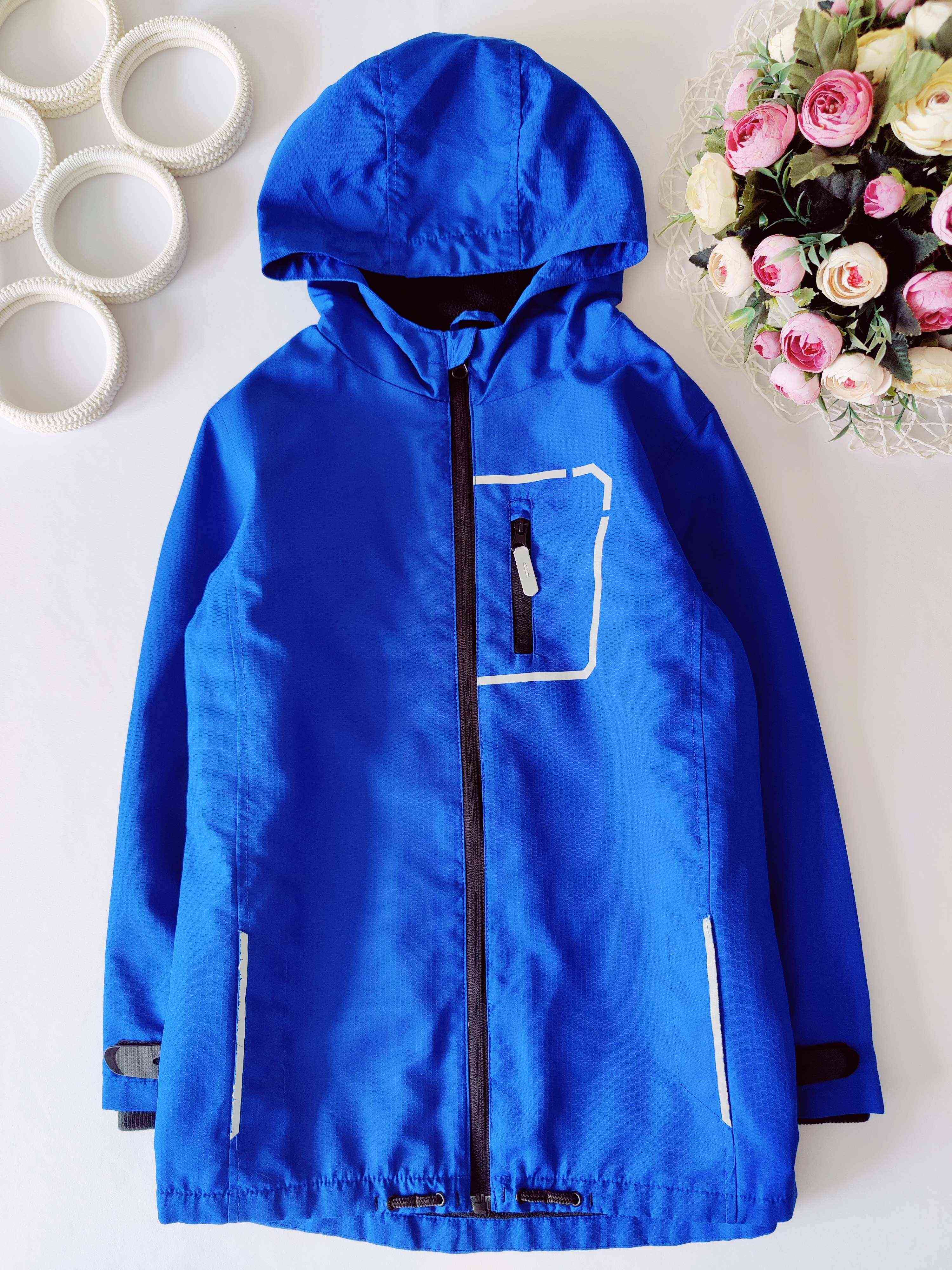 10,11 лет, рост 146 Ветровка на флисе