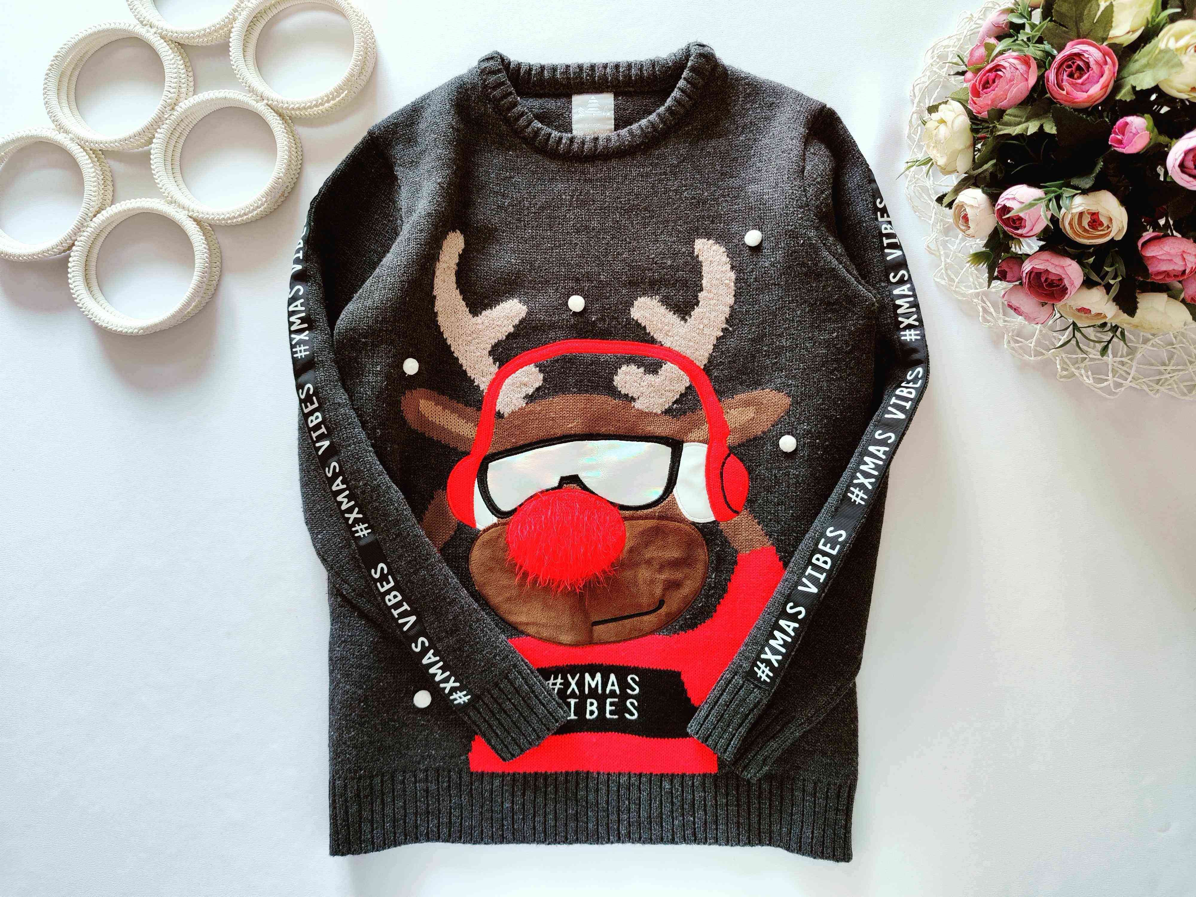 11,12 років, зріст 146,152 Новорічний светр із мигалкою