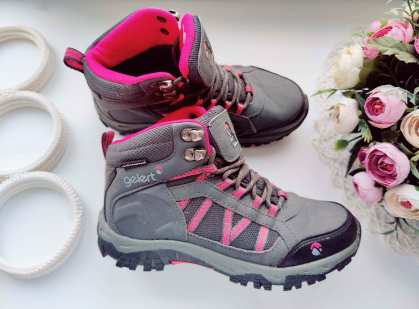 35 (22,5 см) Трекінгові черевики