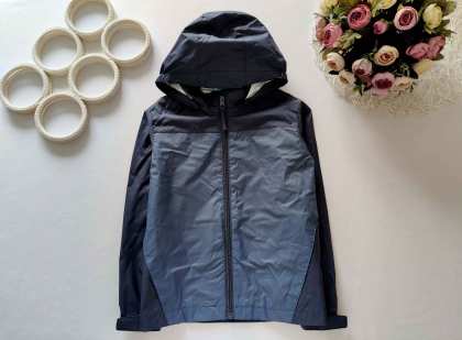 7,8 років, зріст 122,128 Вітровка-дощовик