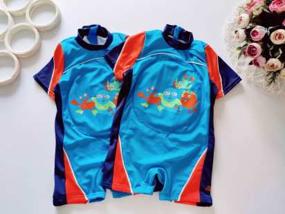 2,3 роки,15-18 кг Надувний костюм для купання / плавання / для води