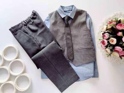 7 лет, рост 122 Нарядный детский костюм