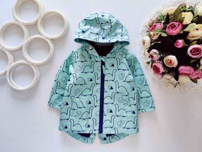 0,3 міс, 6,5 кг. Вітровка на флісі