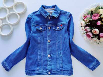 8,9 років, зріст 134 Стрейчева джинсівка