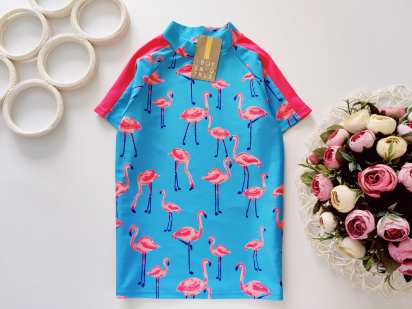 8 років, зріст 128 Нова сонцезахисна футболка