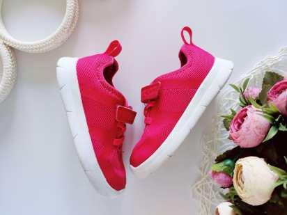 22 (14,5 см) Легкі кросівки для дівчинки