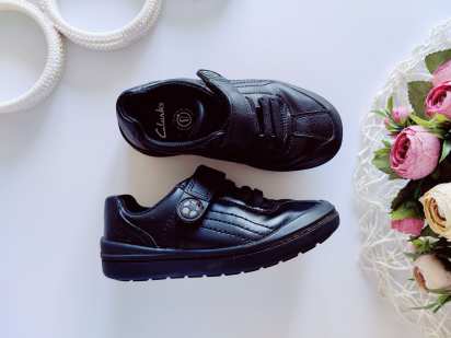 28 (17,5 см) Шкіряні дитячі кросівки