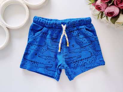 9,12 міс, зріст 80 Шорти у крокодилах
