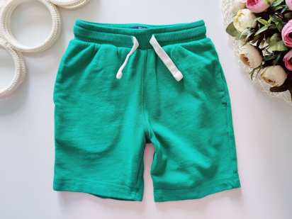 5 років, зріст 110 Зелені дитячі шорти