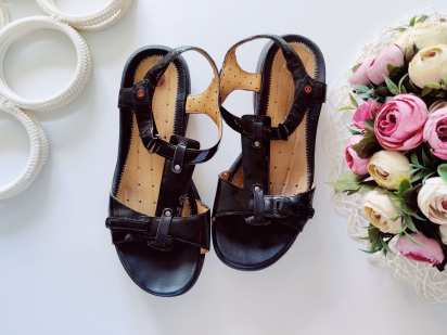39 (25 см) Кожаные женские босоножки