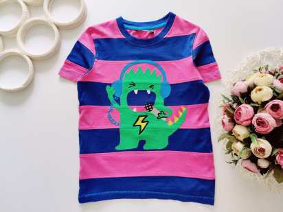 5,6 років, зріст 110,116 Футболка з динозавром