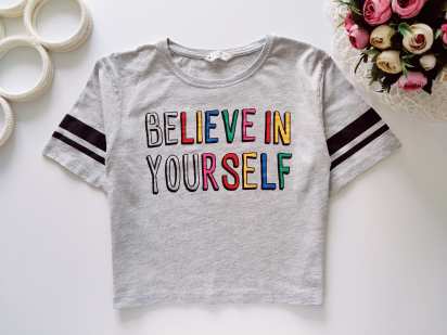 12 років, зріст 152 Модна футболка