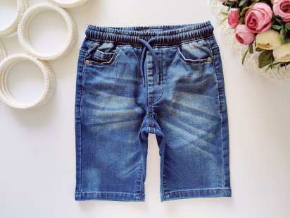 5 років, зріст 110 М'які джинсові шорти на резинці