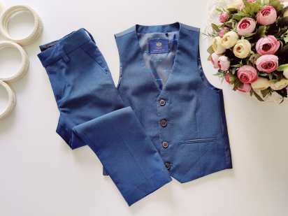 4,5 лет, рост 104,110 Нарядный детский брючный костюм